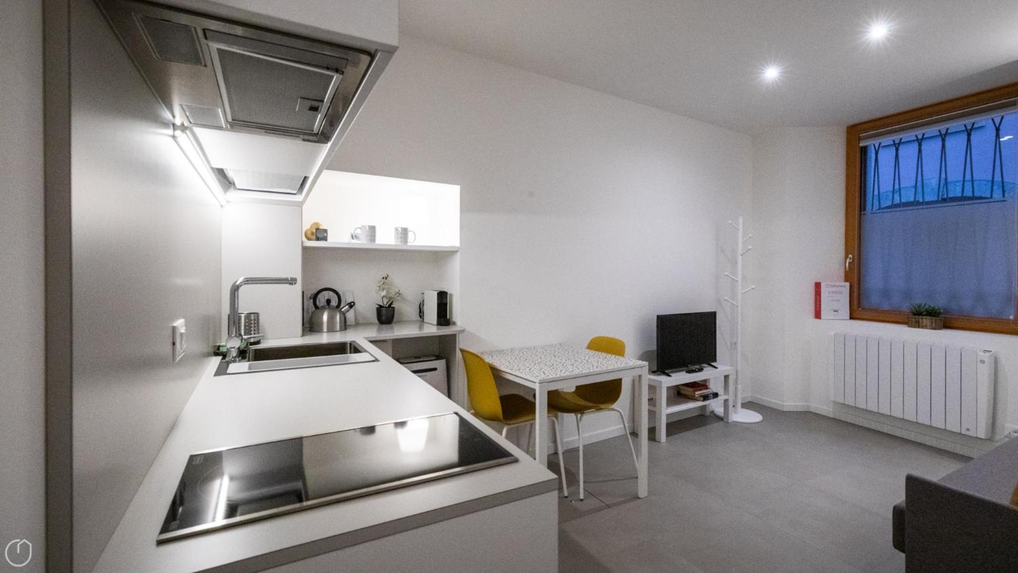Studio Apartment