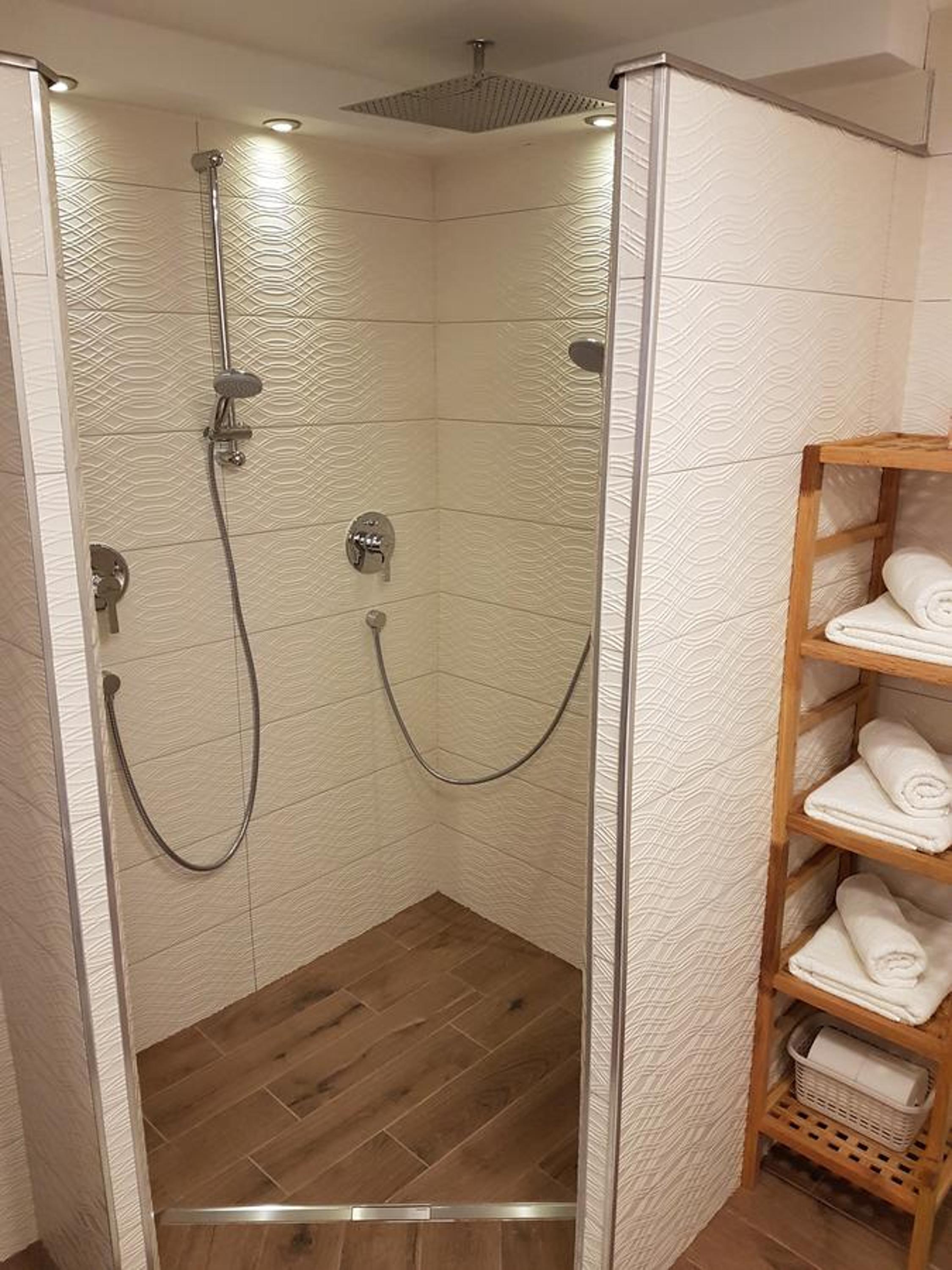Apartment - Ground Floor - Photo 11