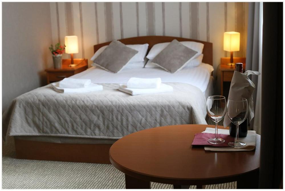 Twin Room - Photo 6