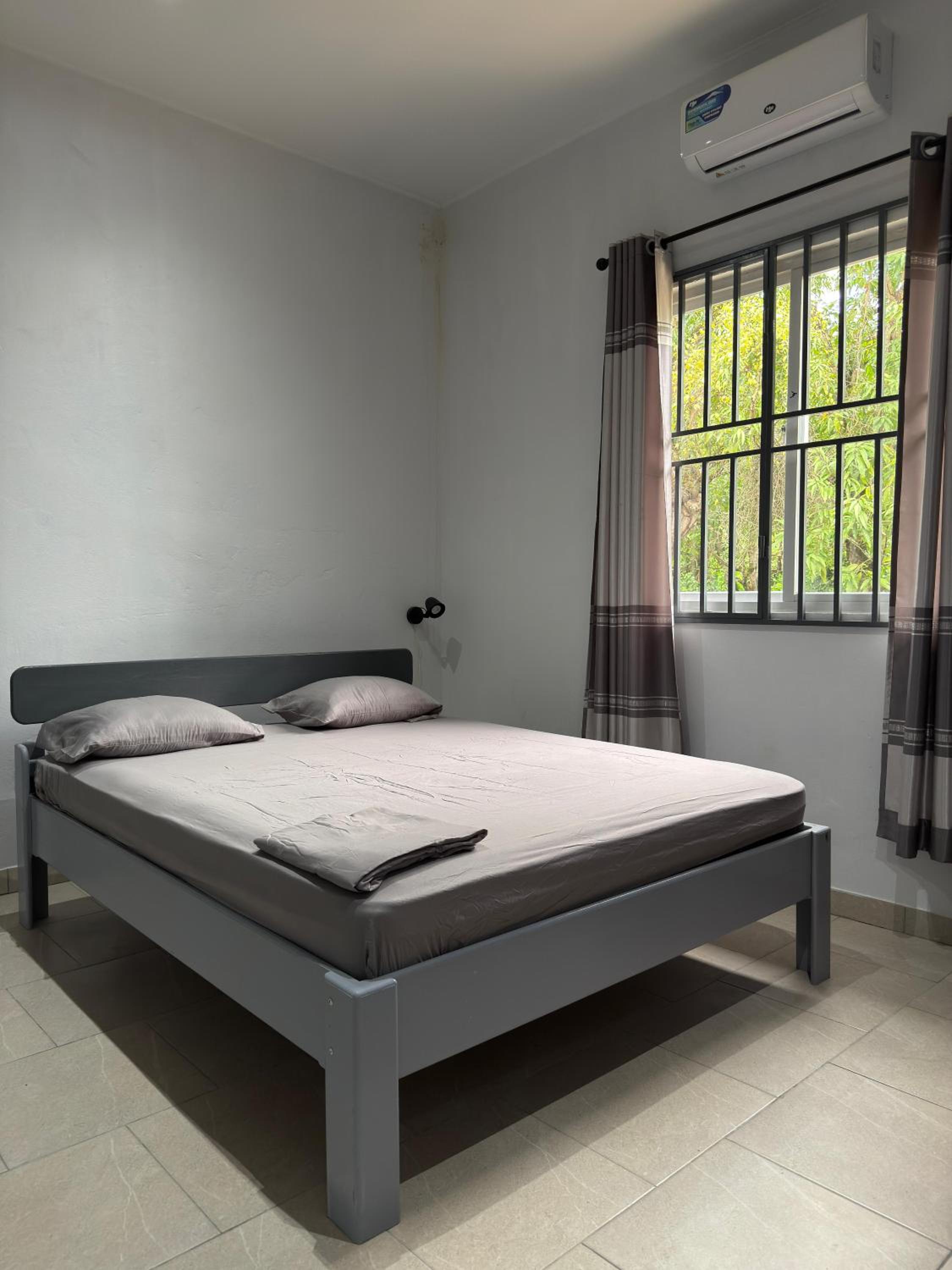 Four-Bedroom Apartment with Balcony