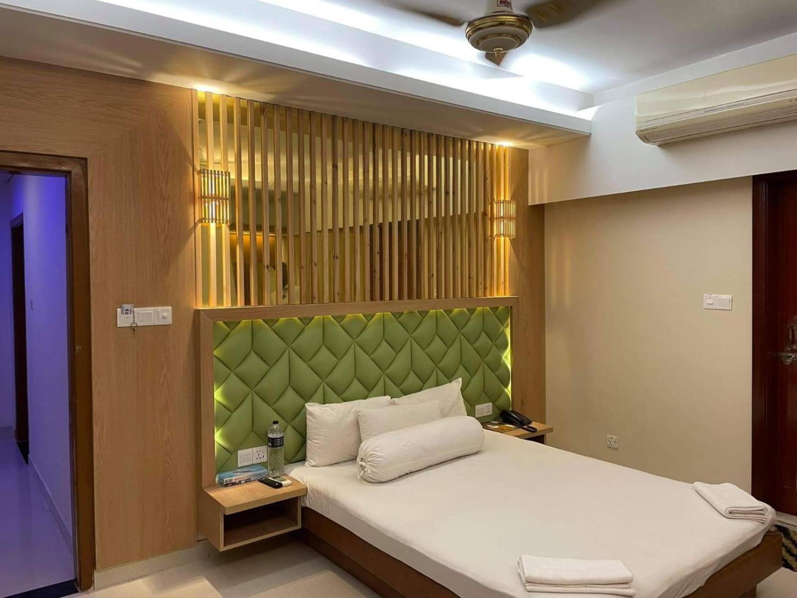 Executive Suite