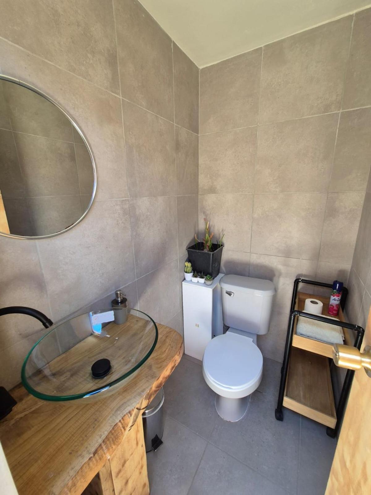 Double or Twin Room with Shared Bathroom photo 1