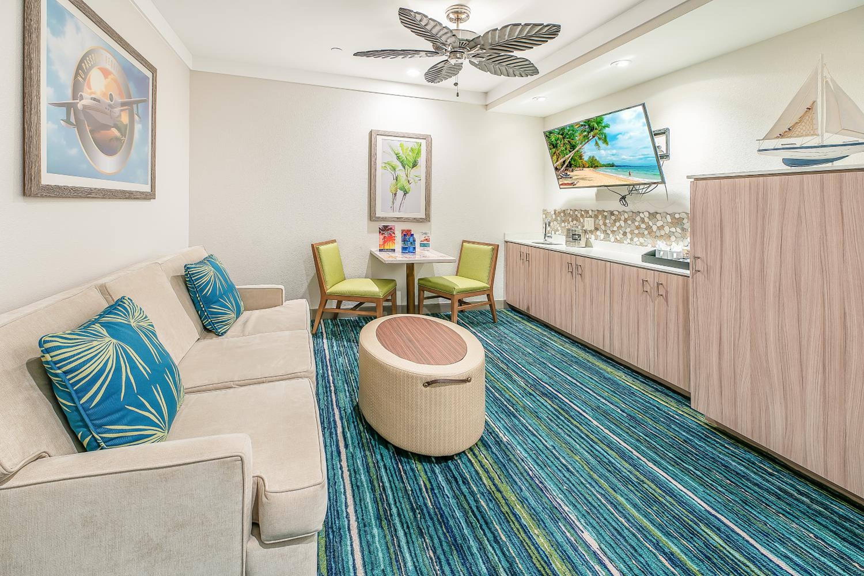 King One Bedroom ADA Suite photo 3