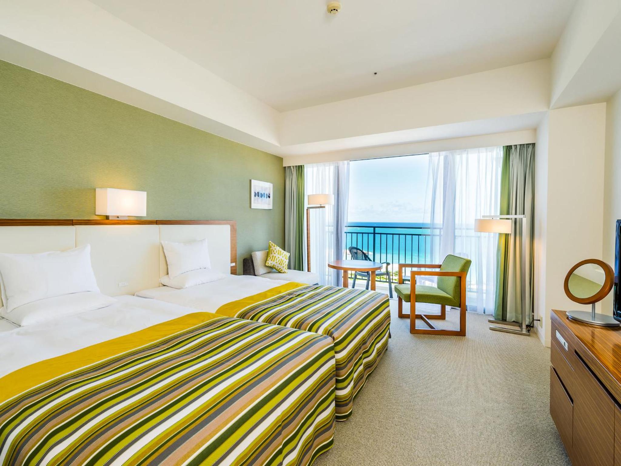 Deluxe Room with Ocean view - High Floor 8F - Photo 1