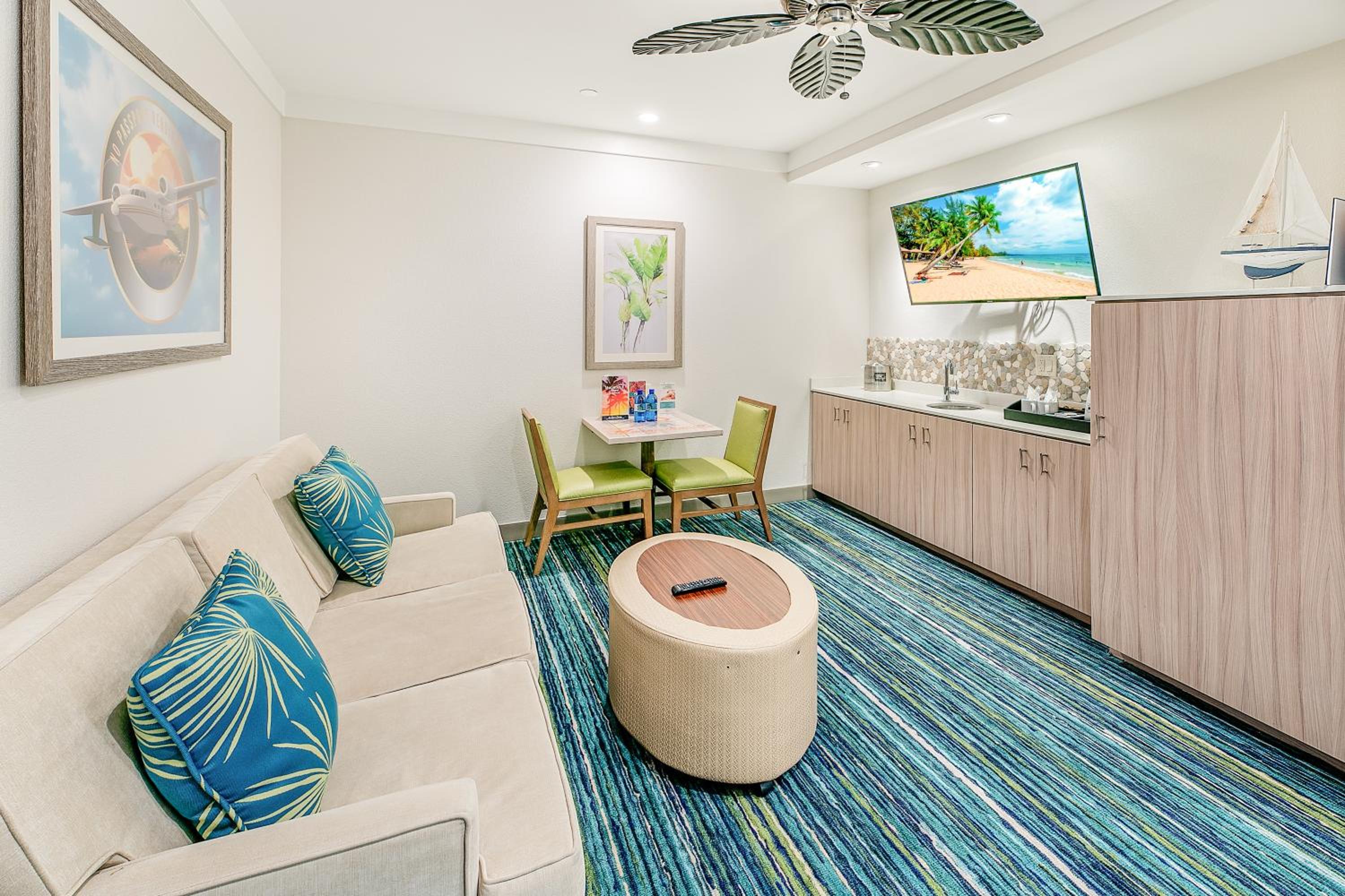 King One Bedroom ADA Suite