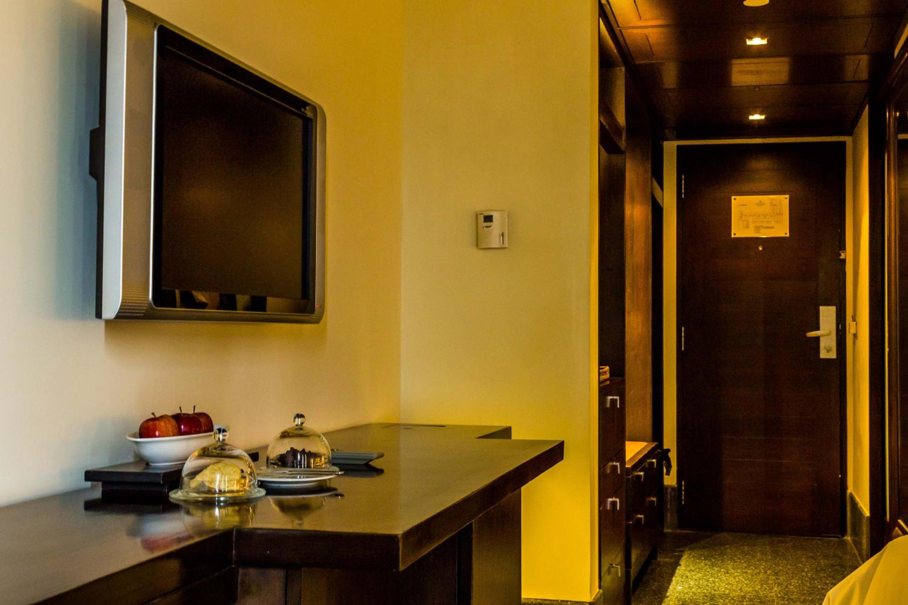 Royal Club Room - Photo 4