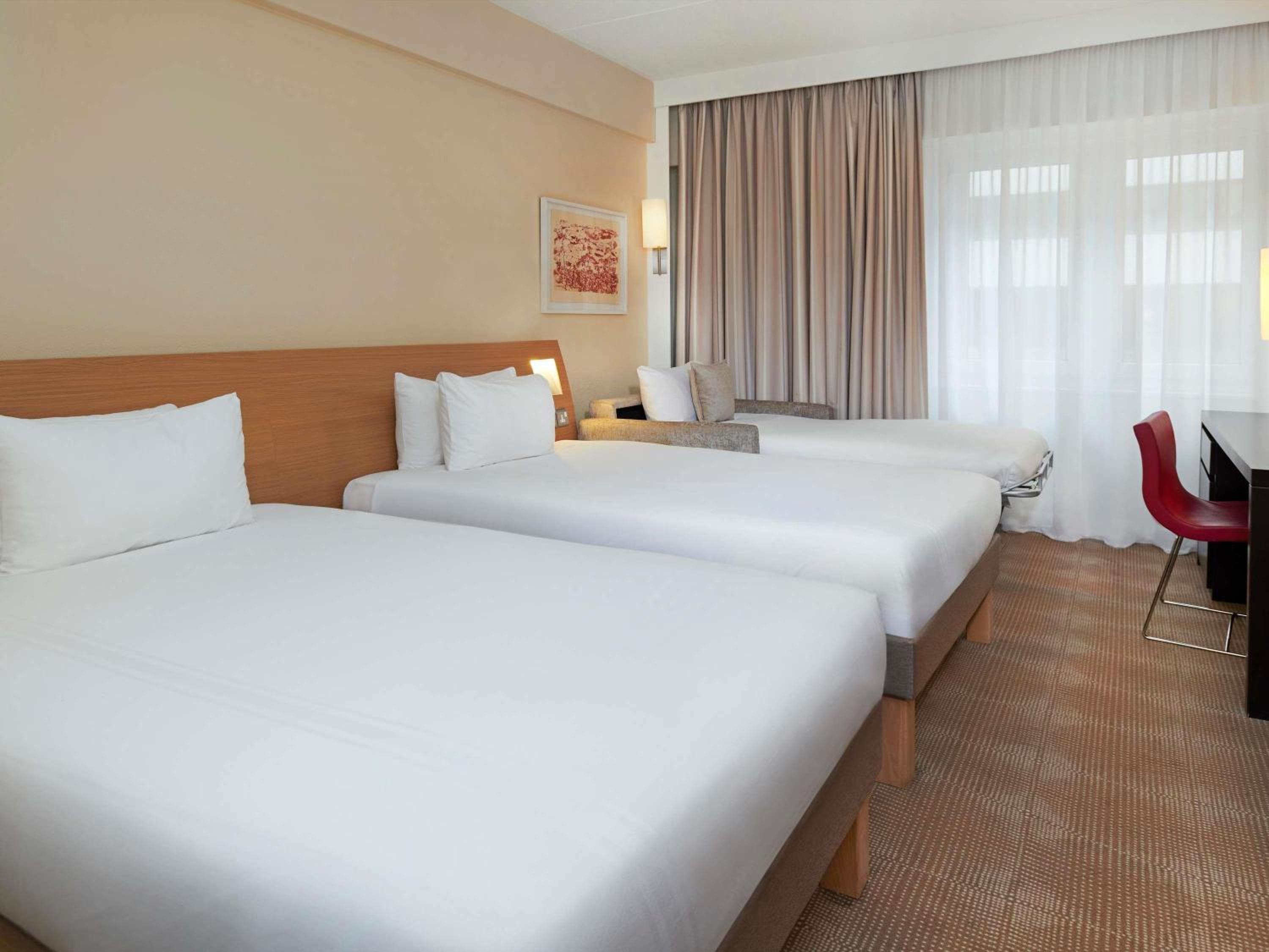 Superior Room with Three Single Beds