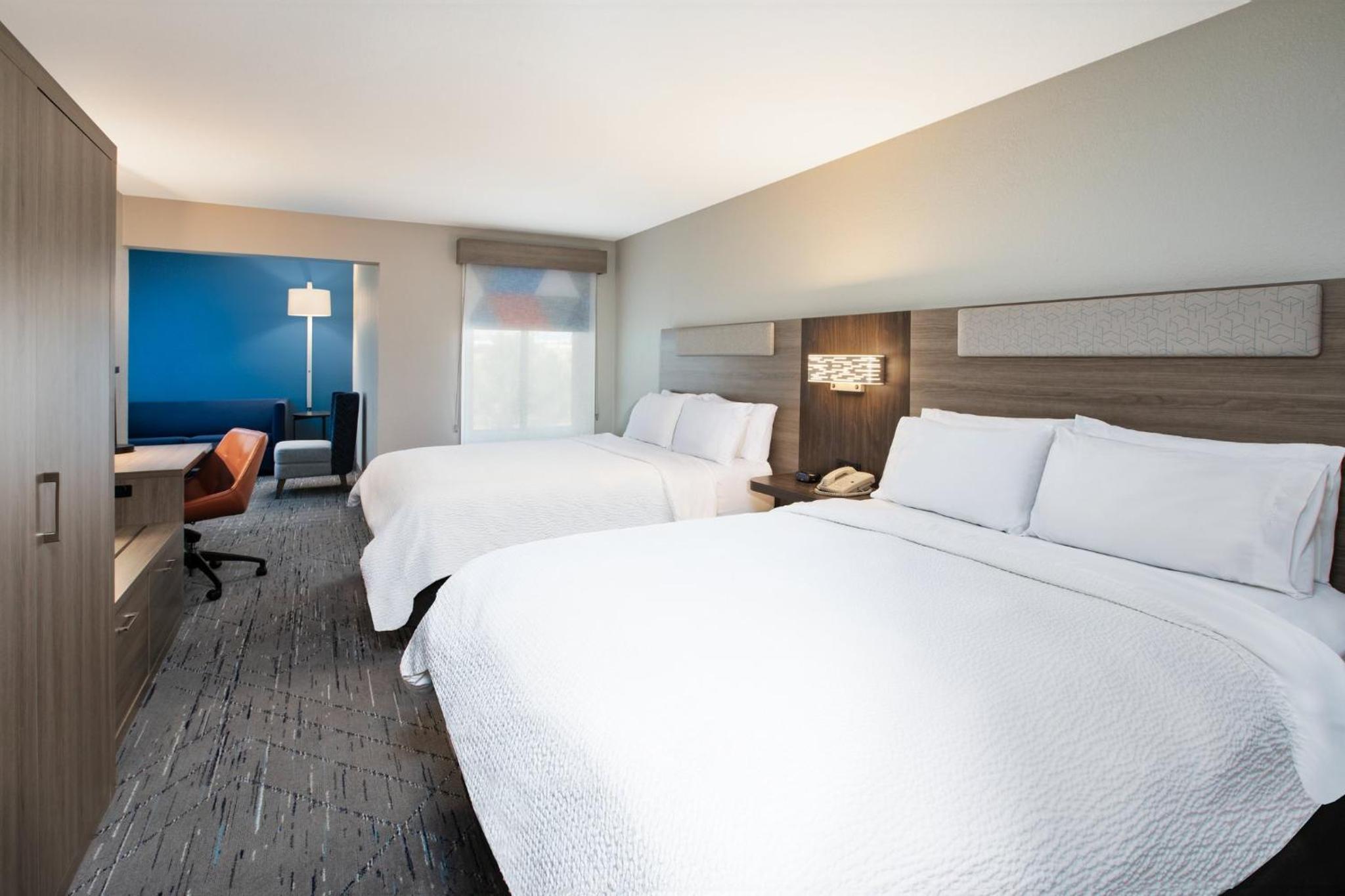 Standard Room with Two Single Beds - Photo 1