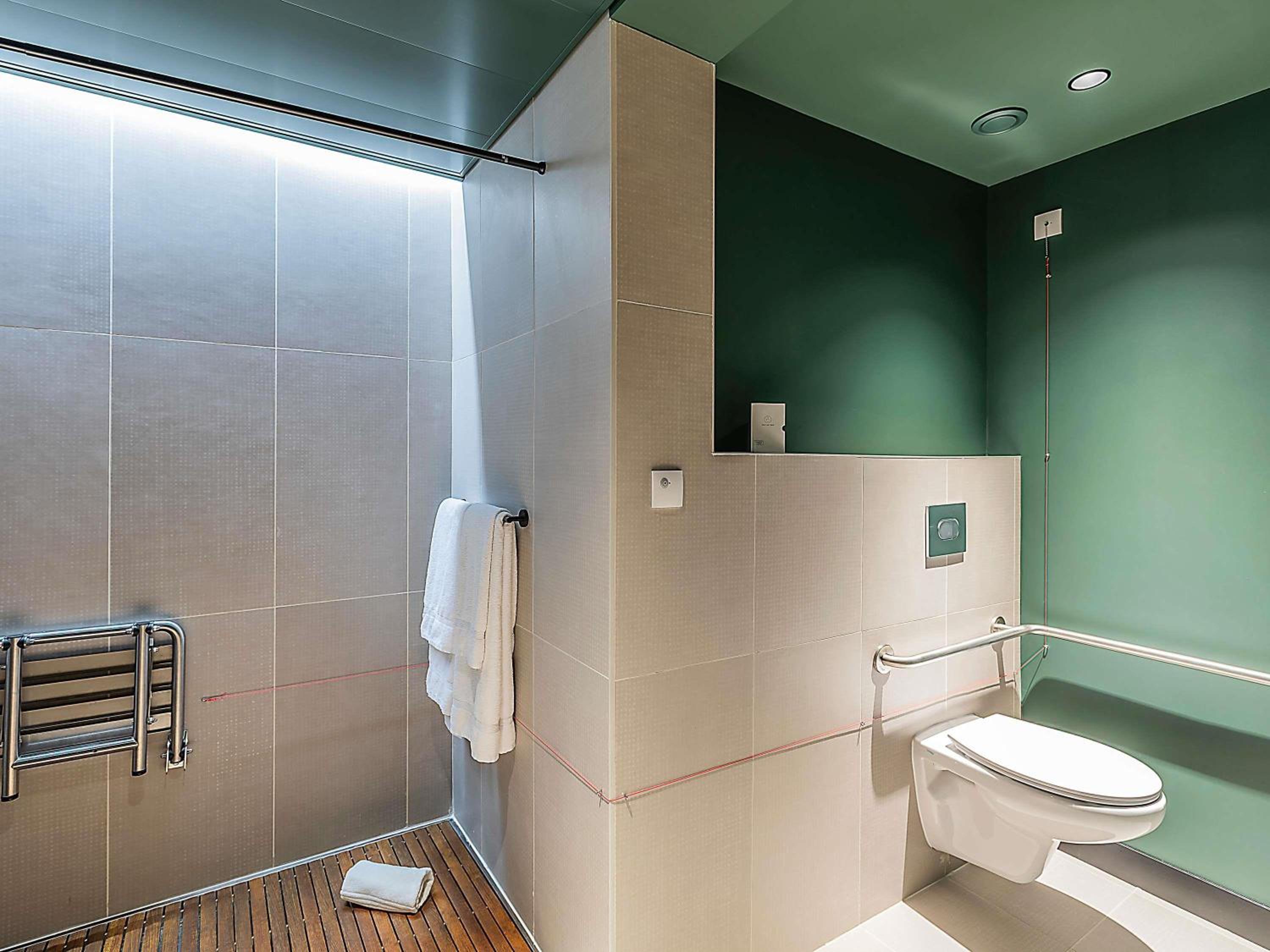 Double Room - Disability Access - Photo 4