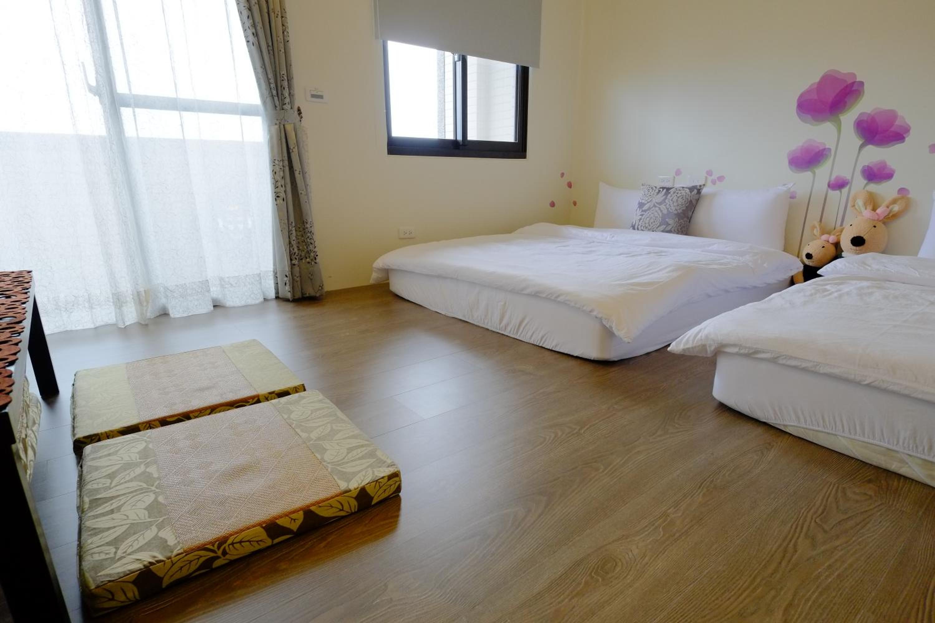 Quadruple Room with Balcony photo 3