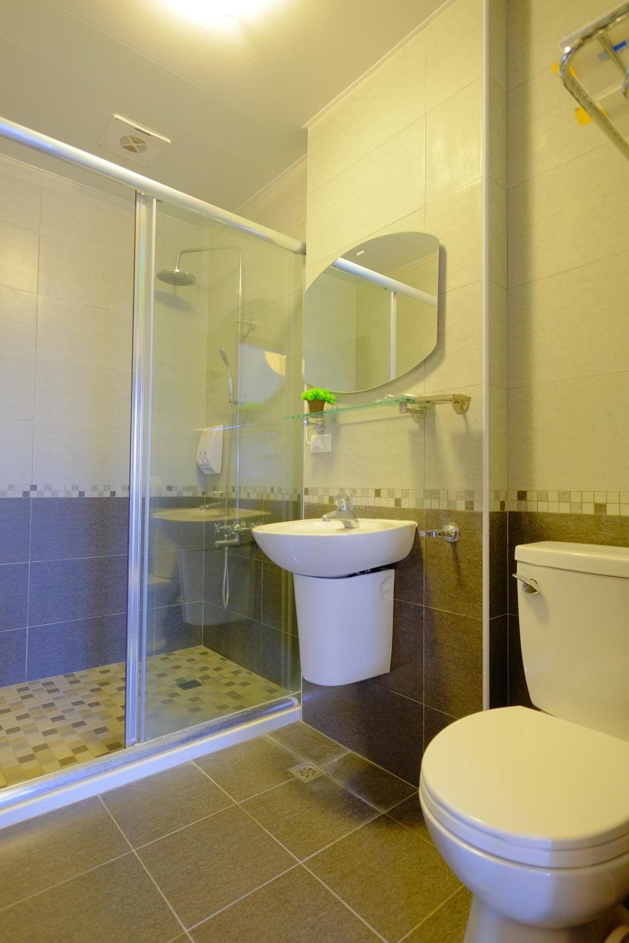 Quadruple Room with Balcony photo 2