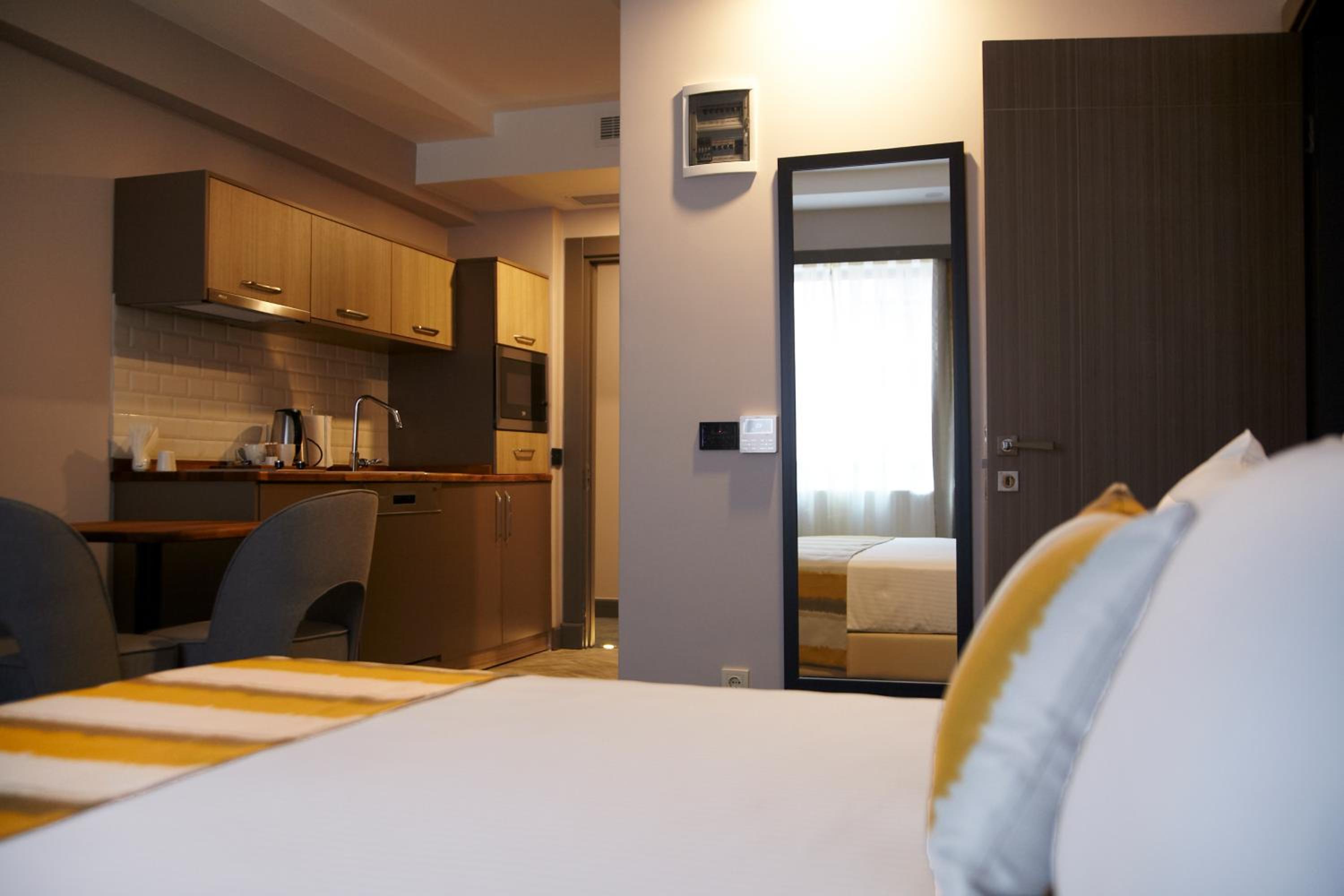 Standard Double or Twin Room photo 2