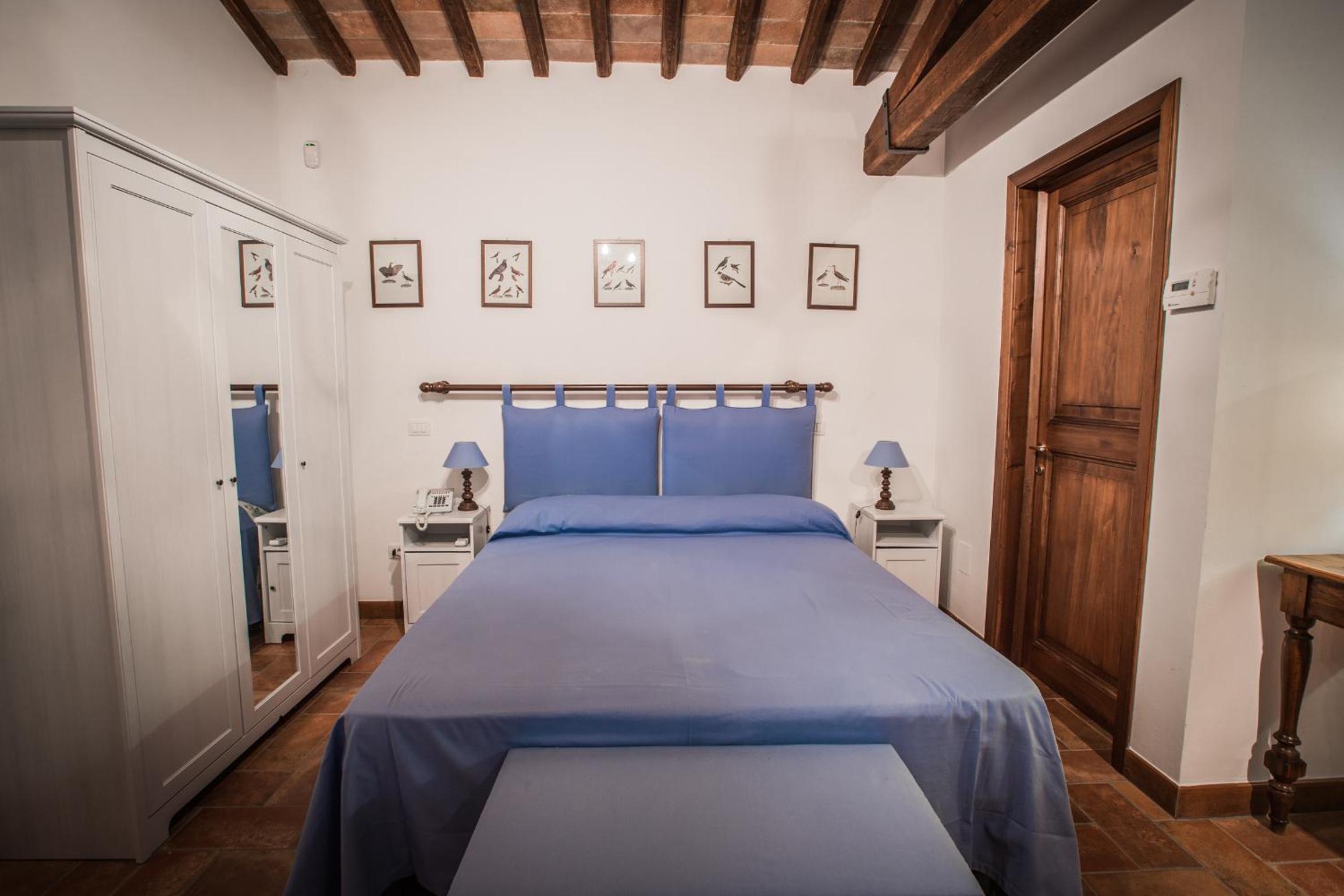 Double Room With Private Bathroom photo 3