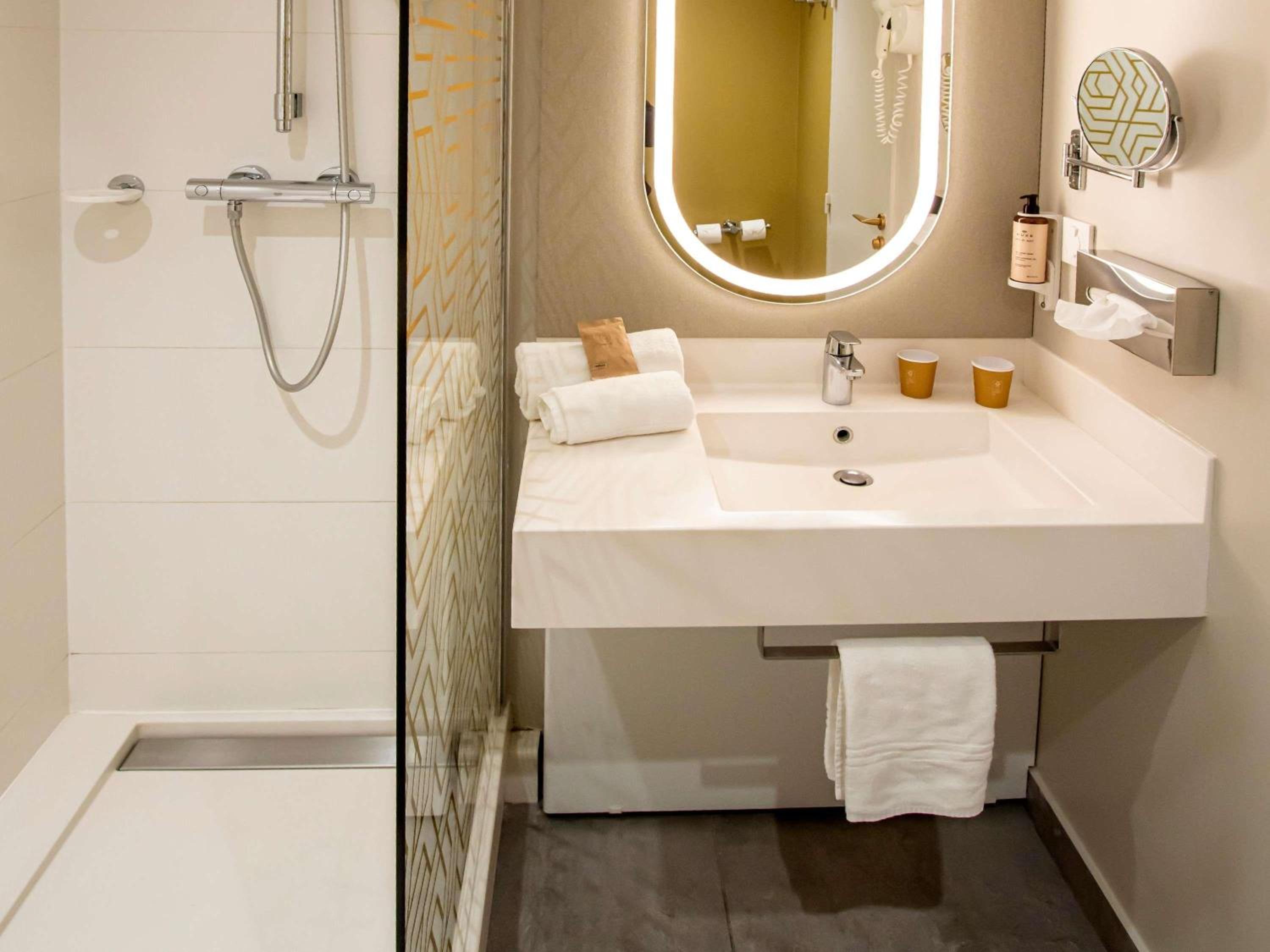 Superior Double Room - Photo 8