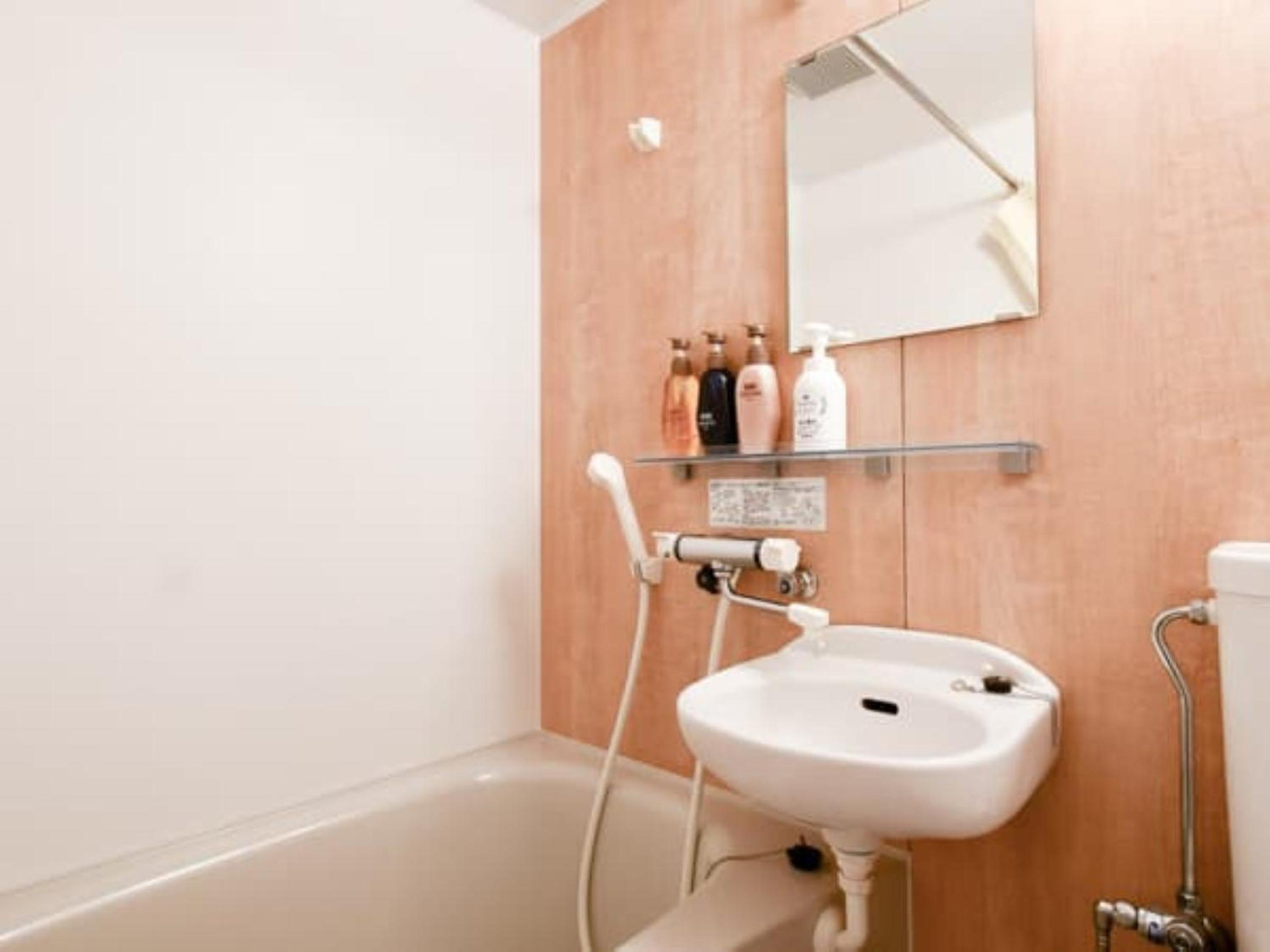 Japanese Style Room with Private Bathroom photo 2