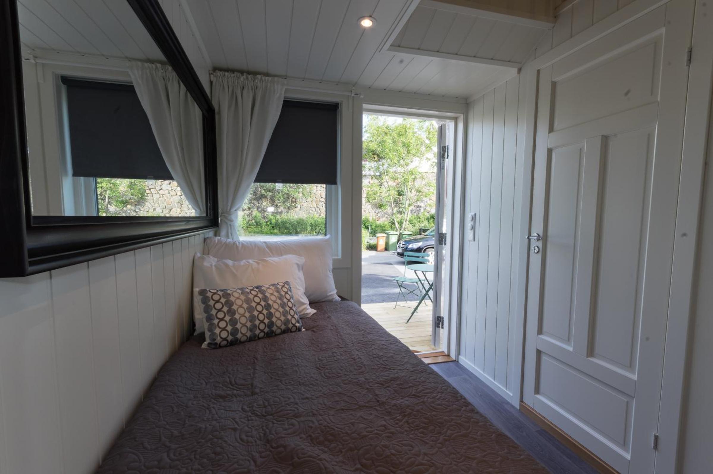 Triple Room with Private Bathroom photo 3