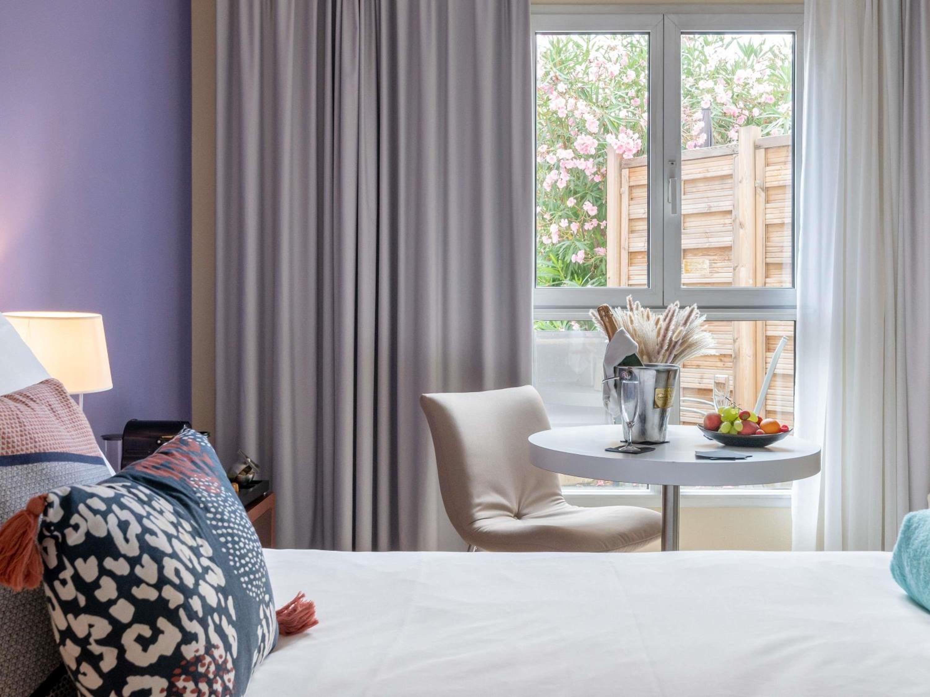 Junior suite with Double Bed and Sofa - Photo 6