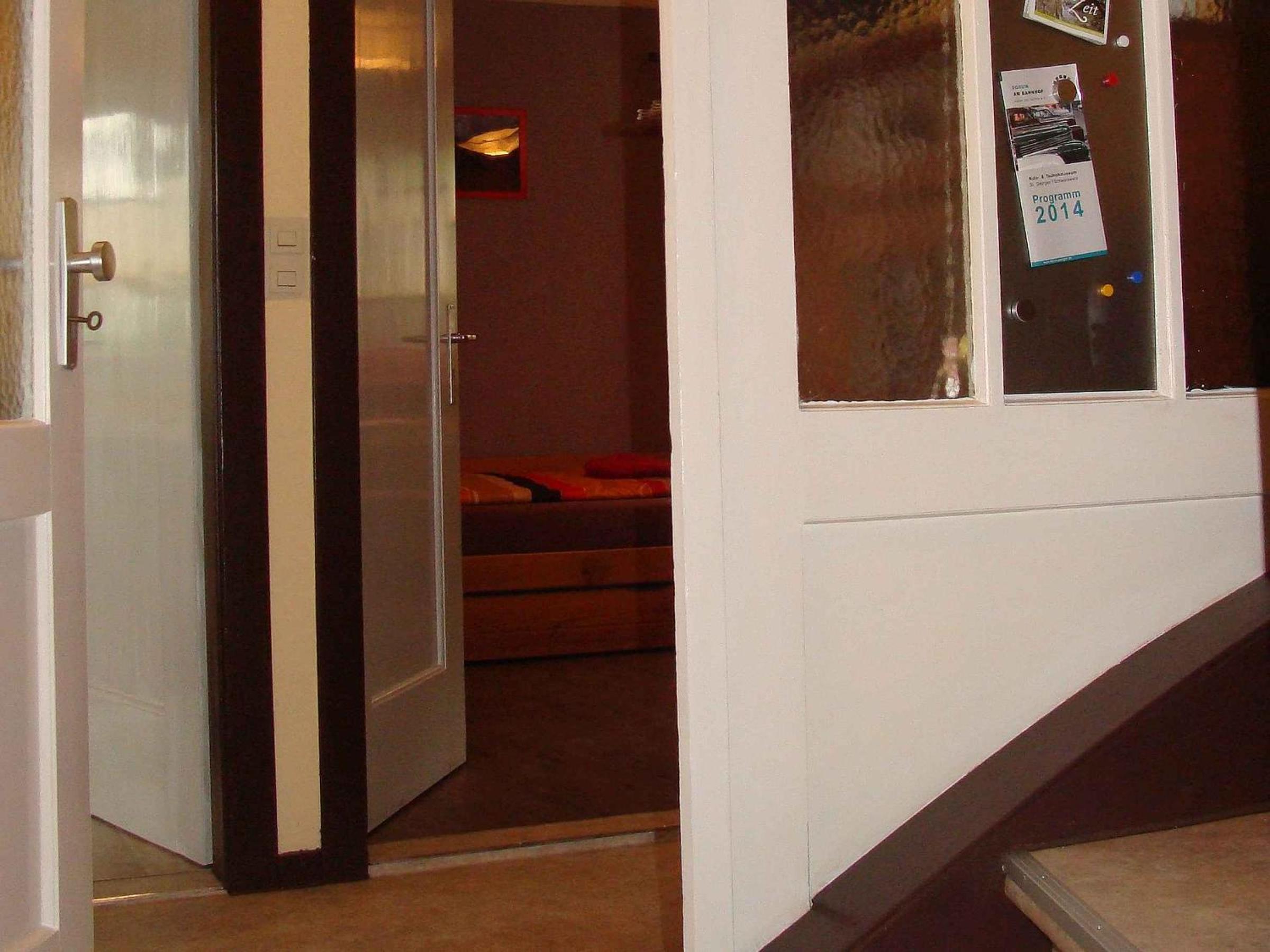 Two-Bedroom Deluxe Apartment with Garden View photo 2