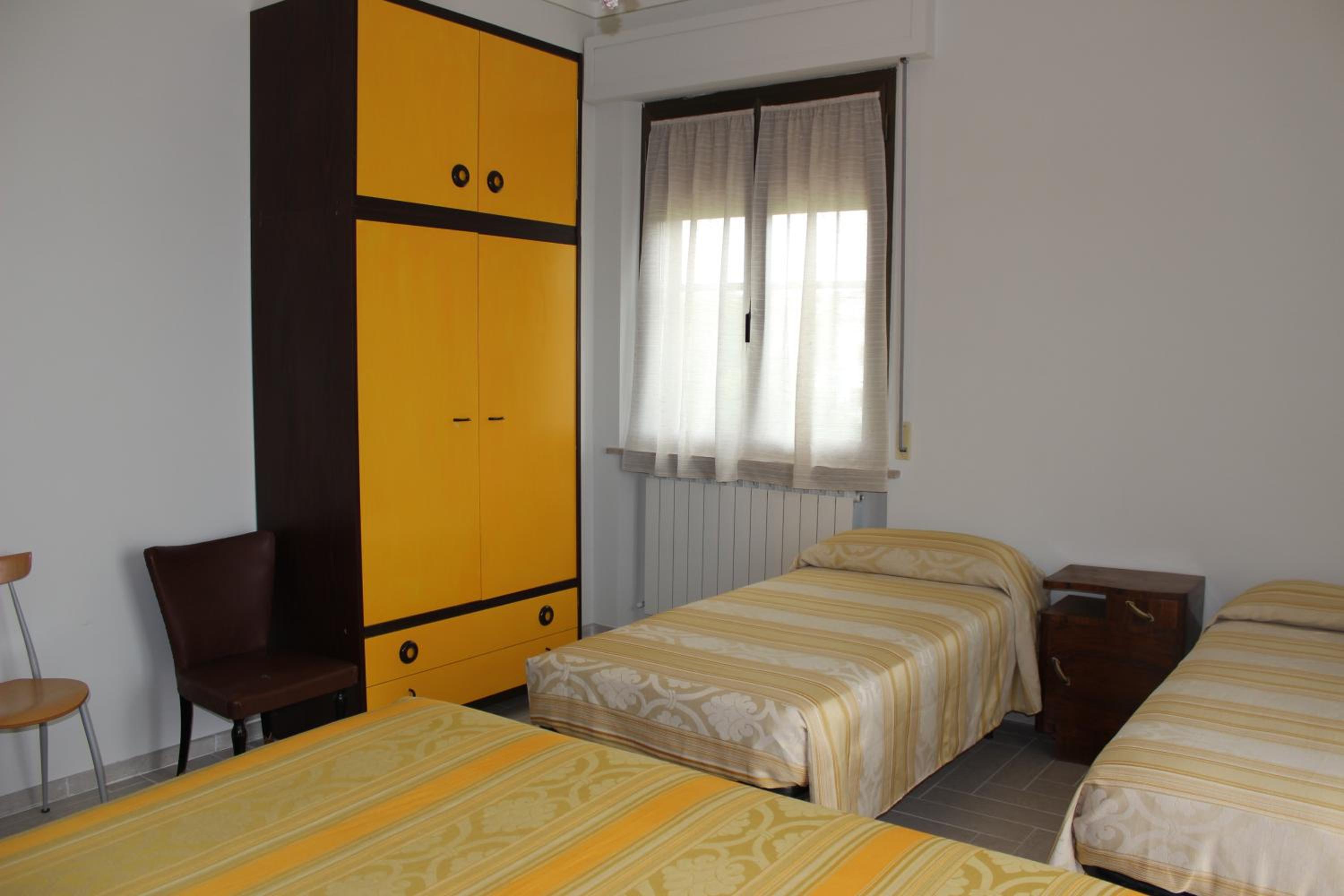Apartment photo 3