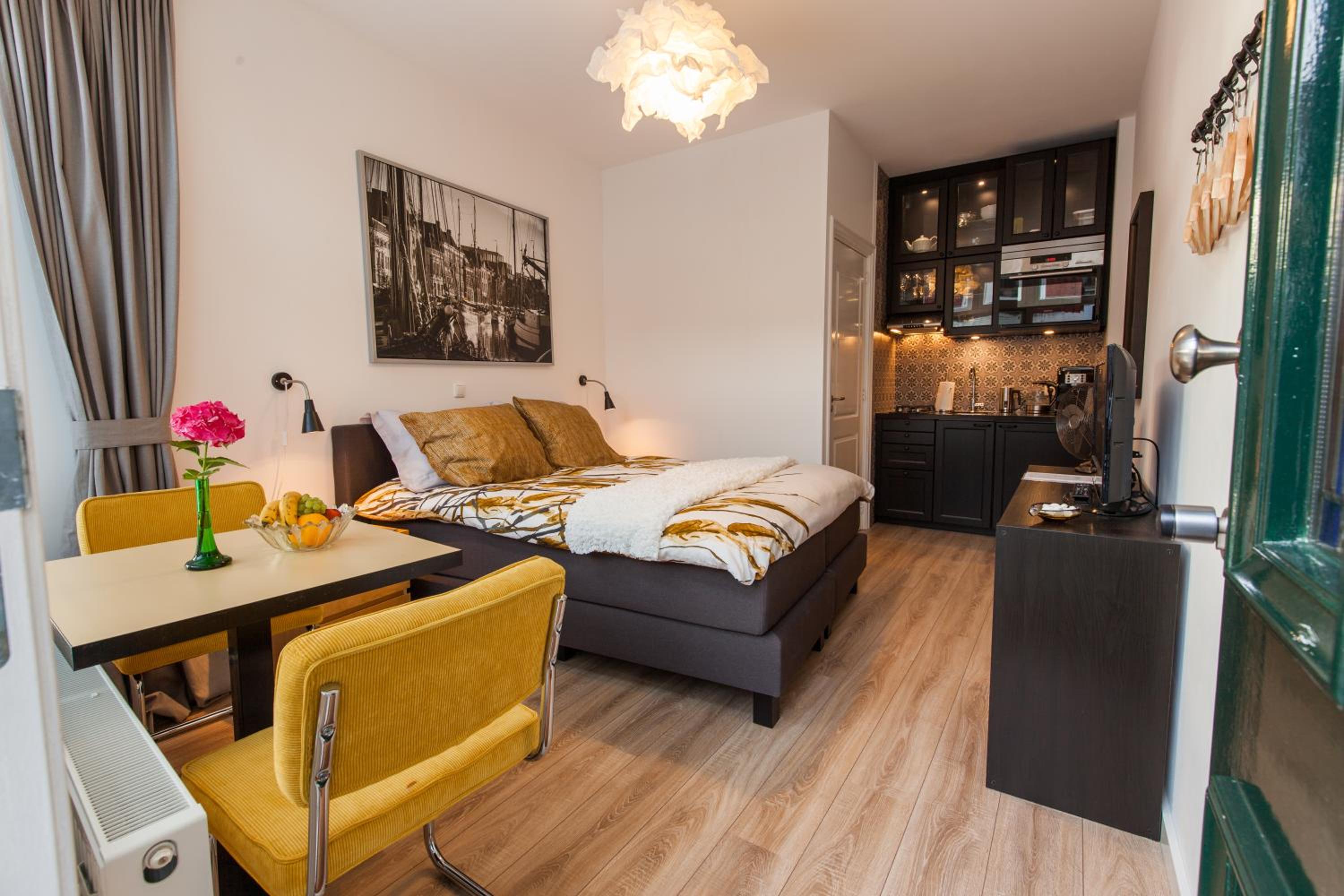 Deluxe Double Room with Shower photo 1
