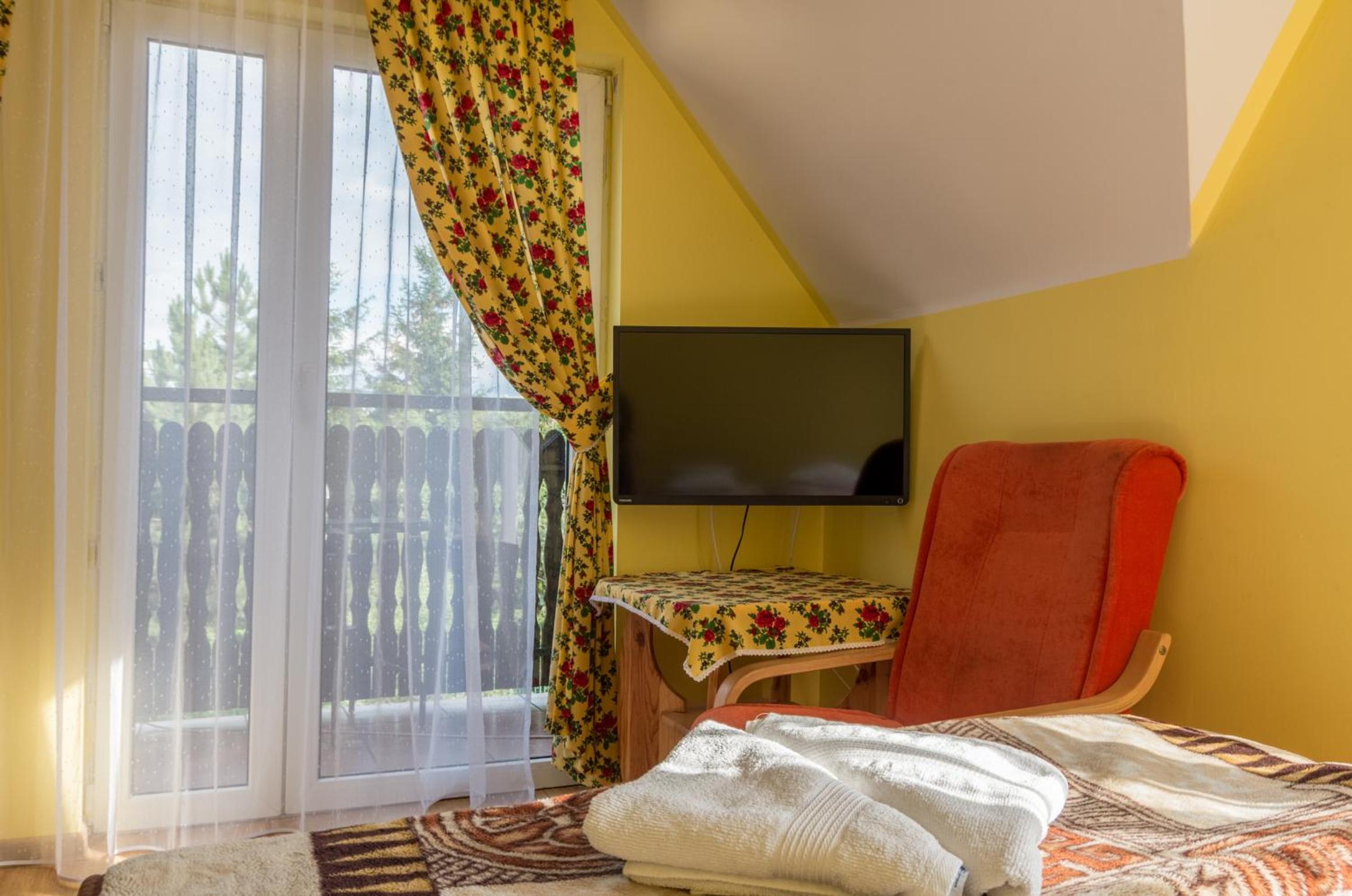 Double Room with Private Bathroom photo 2