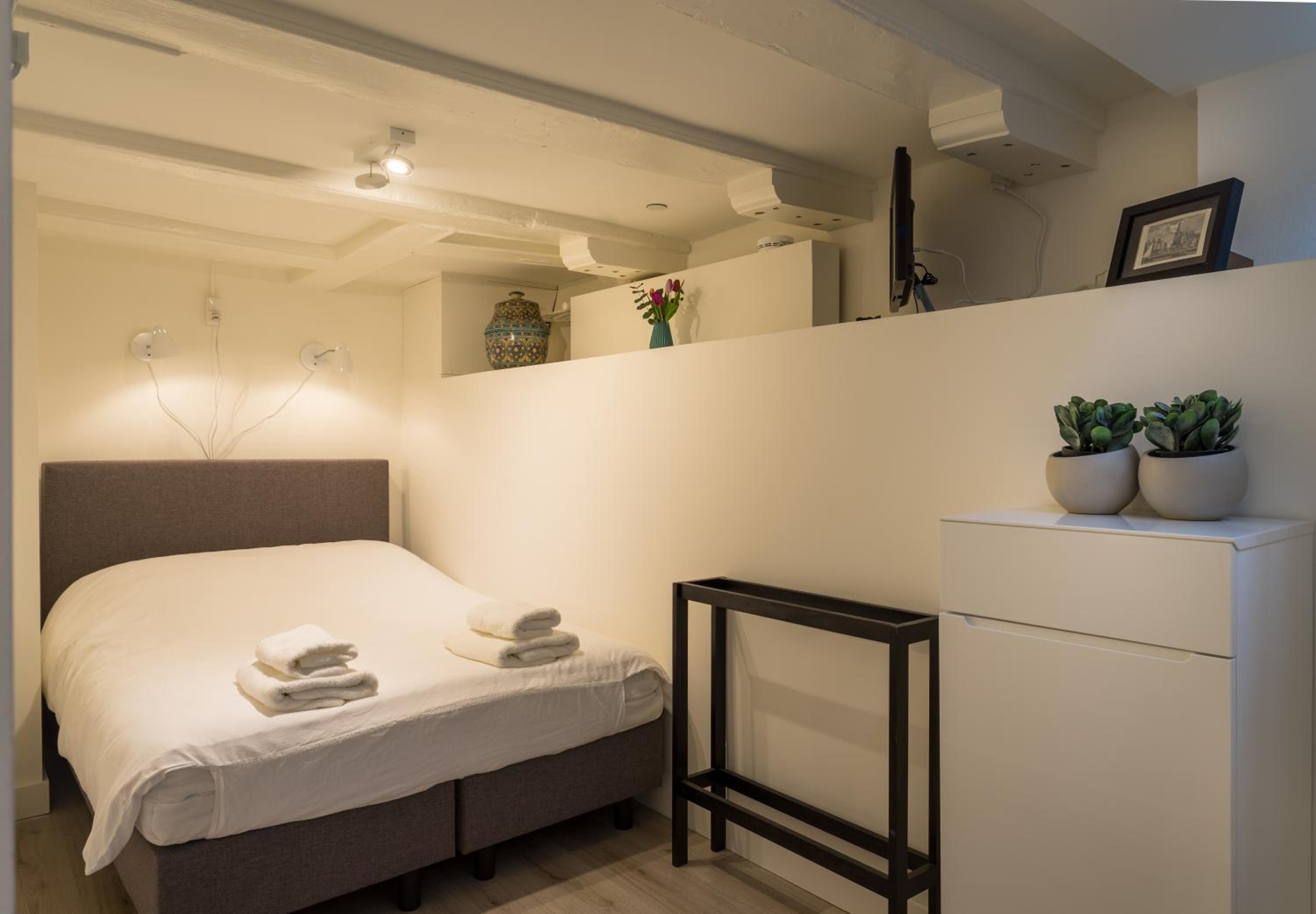 Apartment - Ground Floor photo 2