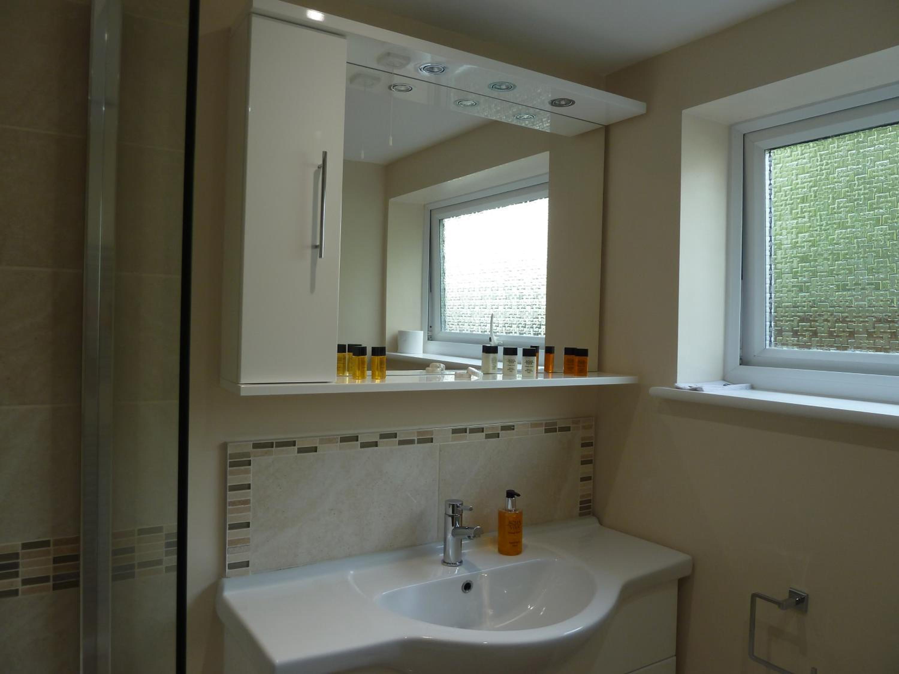 Deluxe Family Suite photo 2