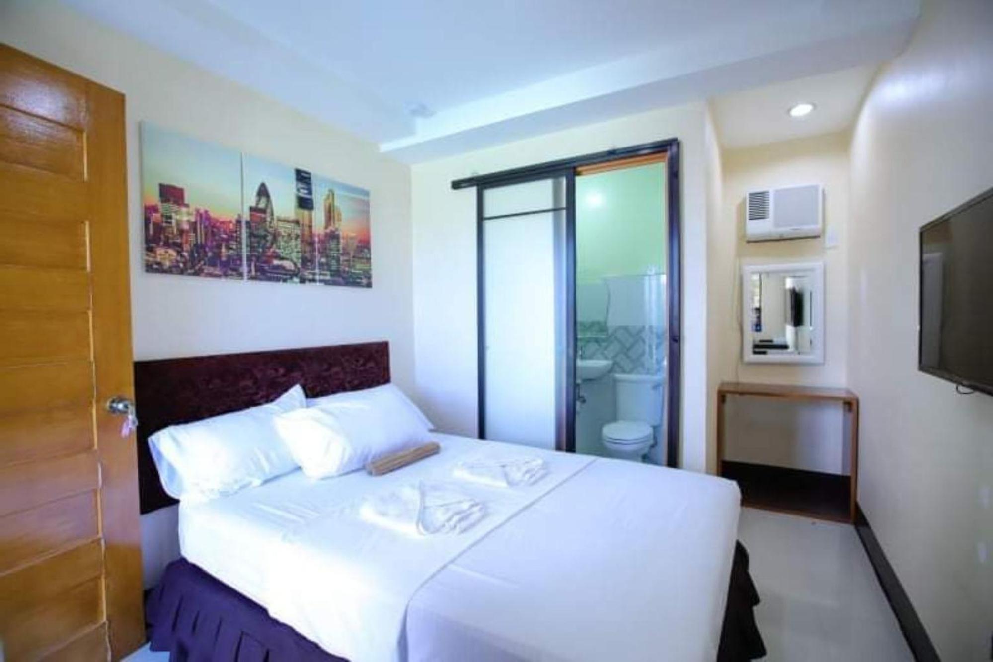 Standard Double Room - Photo 2