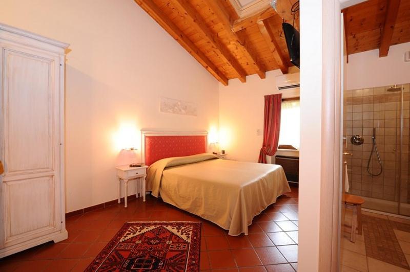 Triple Room - Photo 1