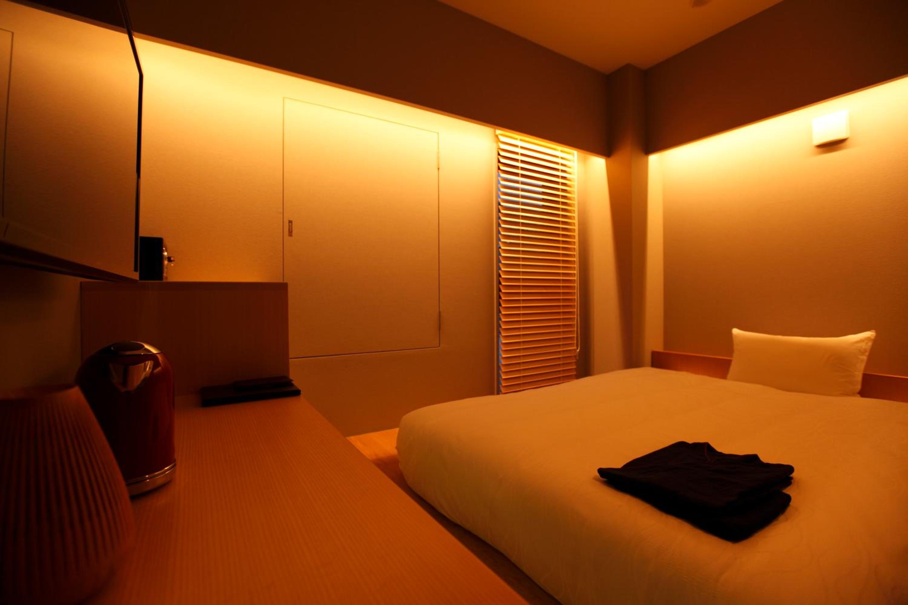 Single Room - Non-Smoking photo 1