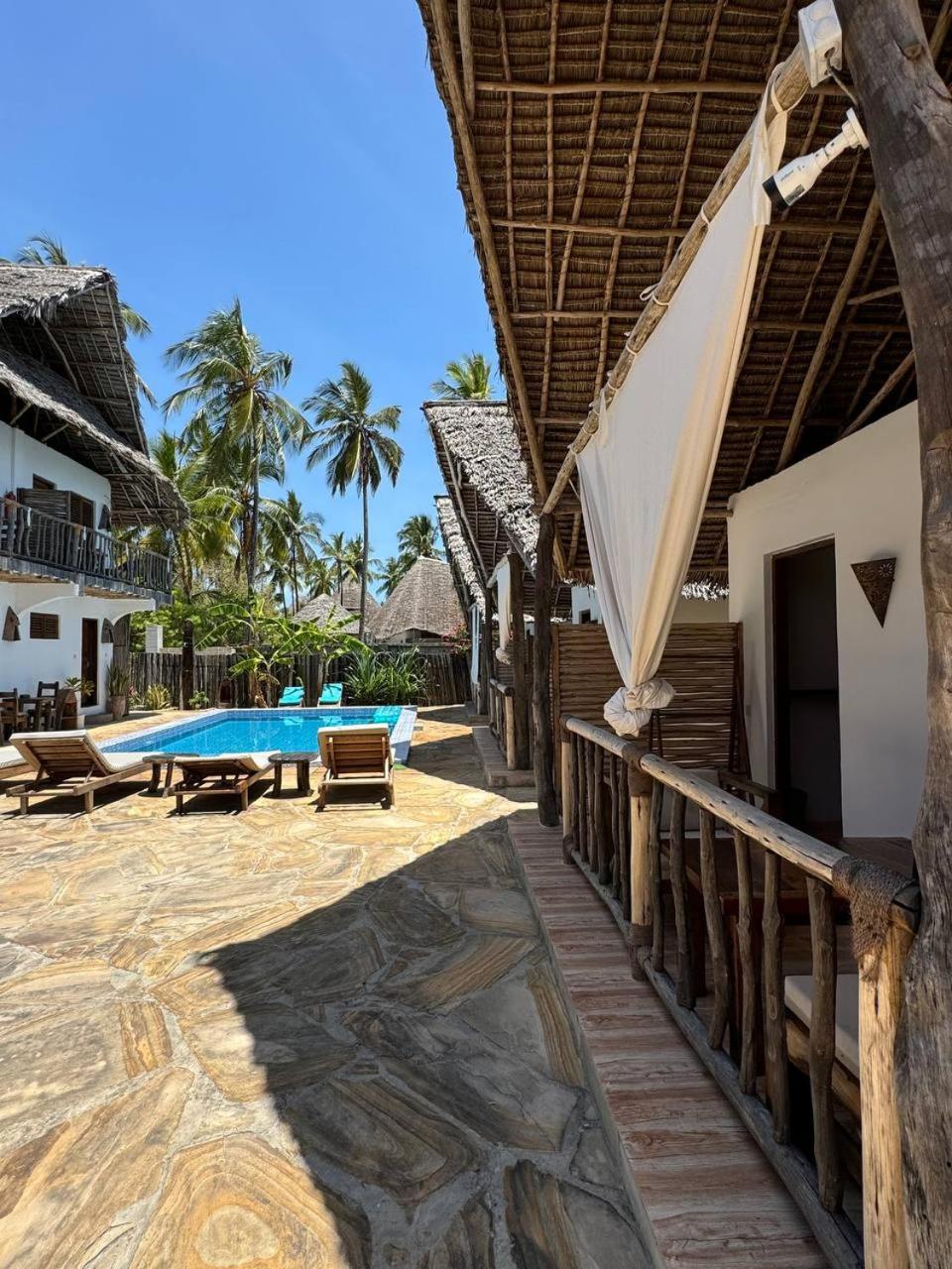 Standard Bungalow