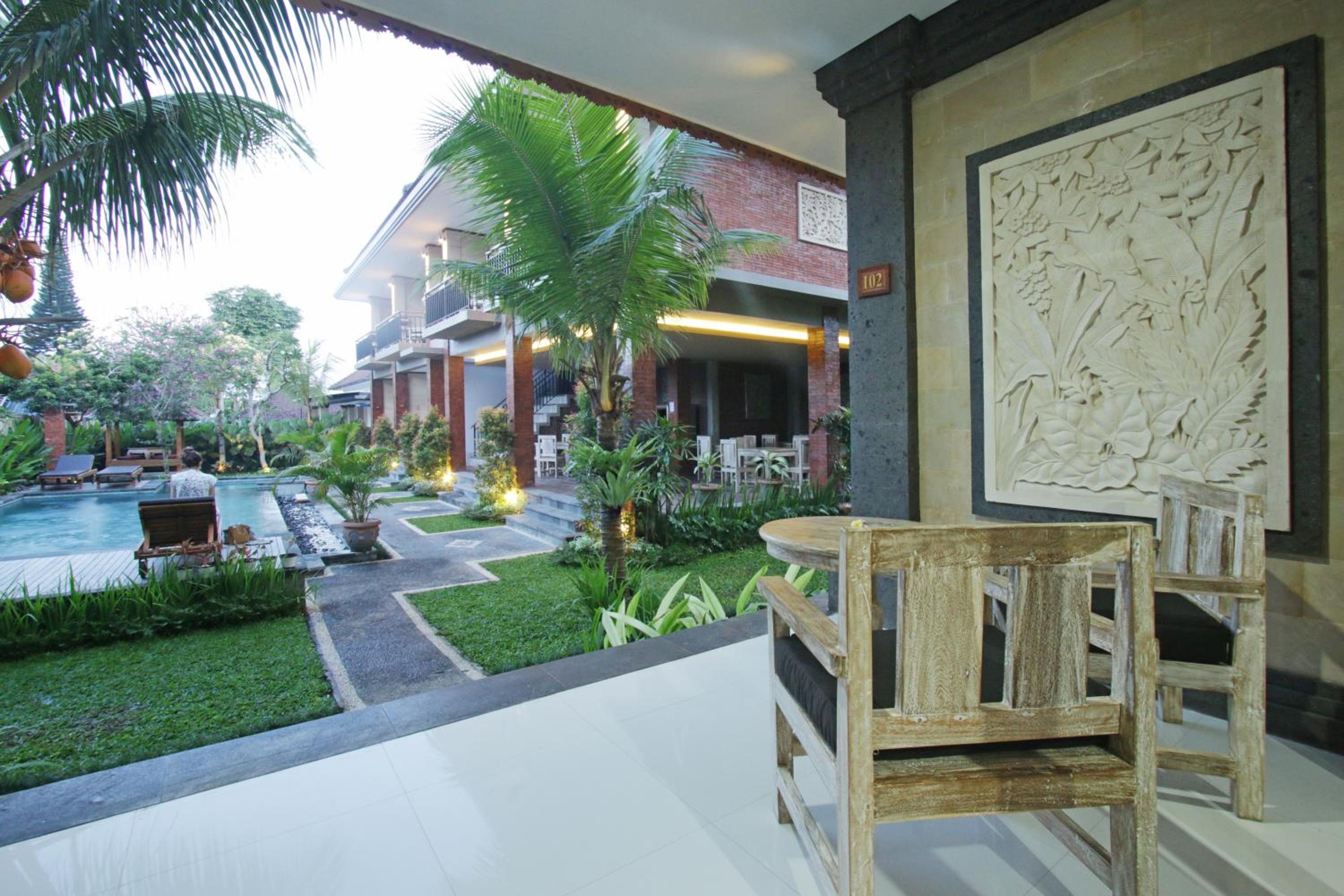 Deluxe Double Room - Photo 16