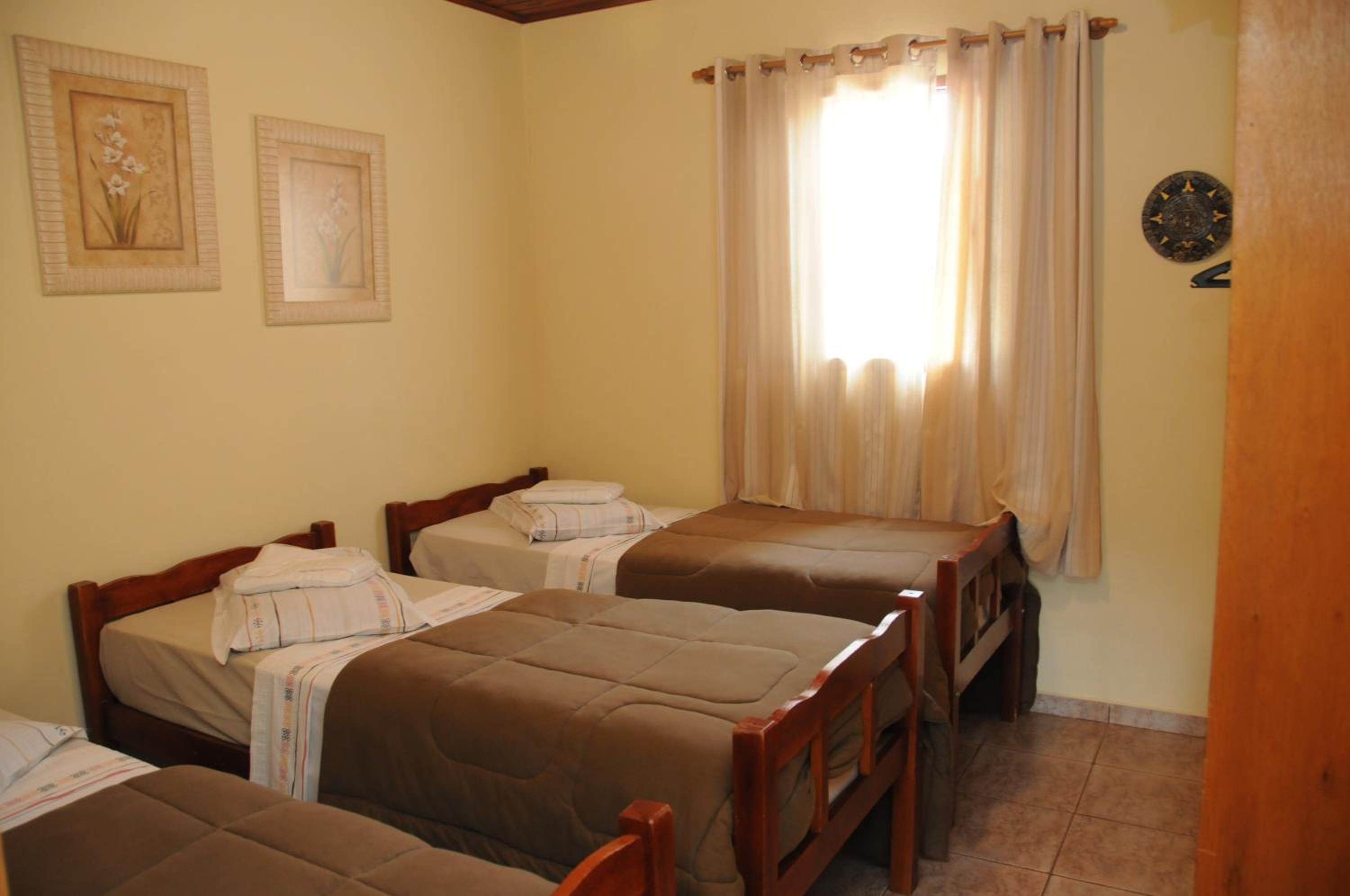 Standard Triple Room photo 2