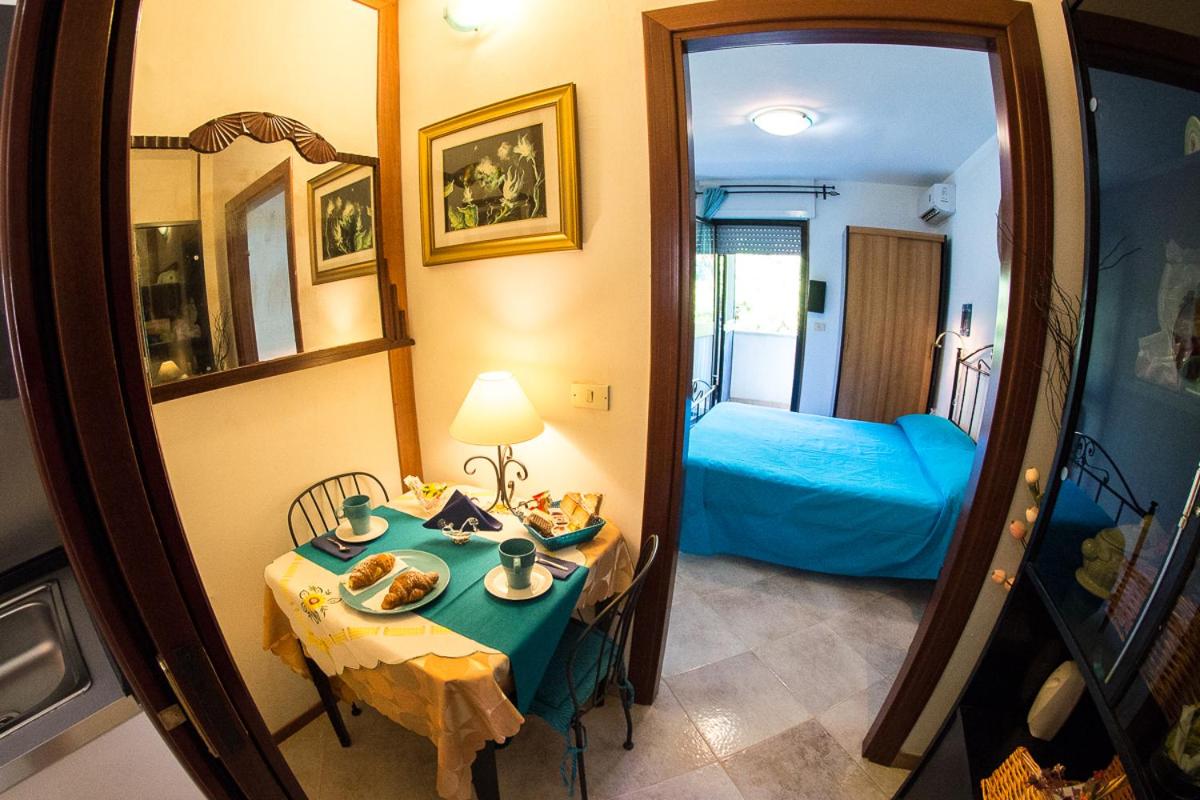 Large Double Room