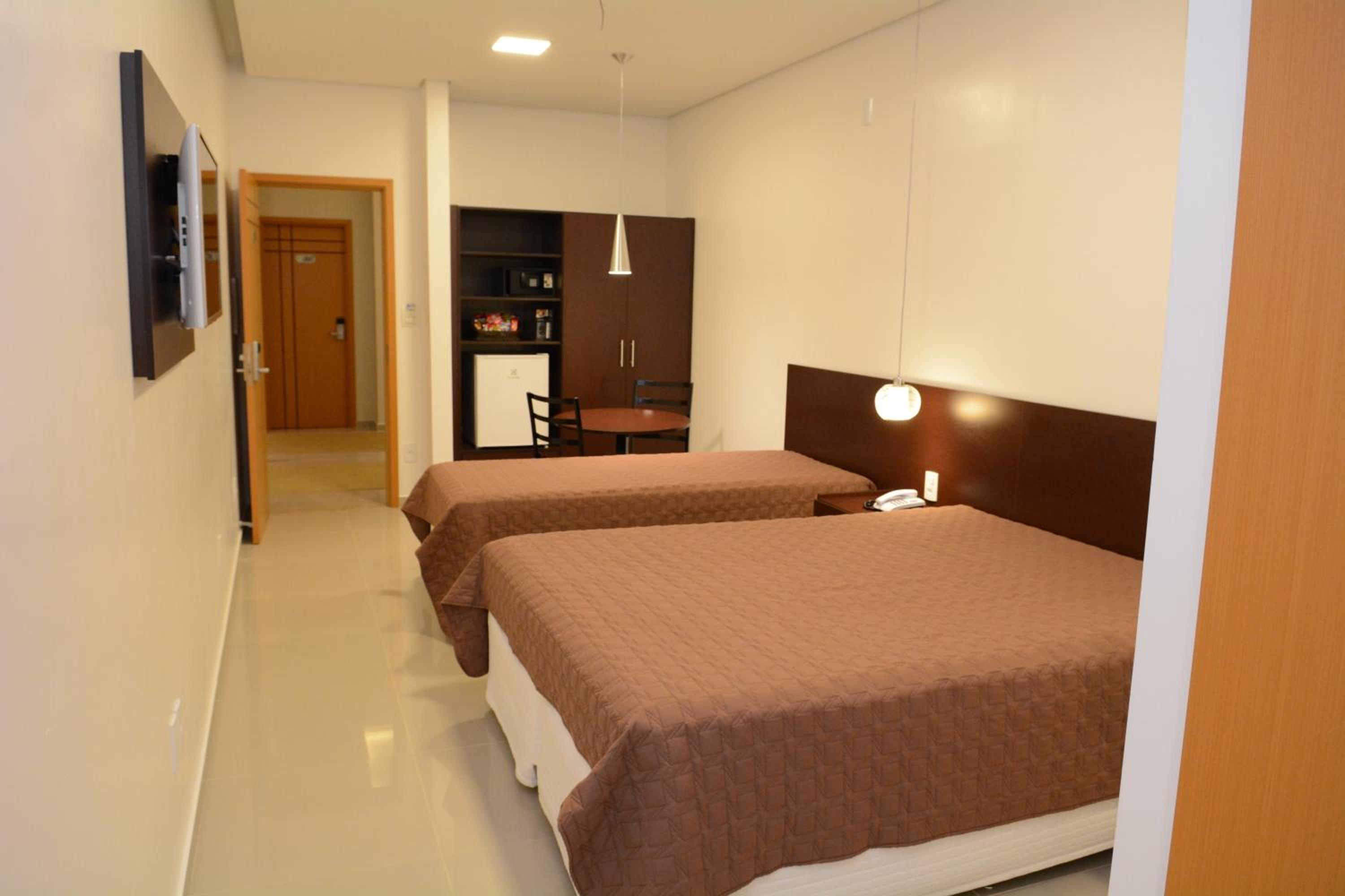 Deluxe Triple Room photo 2