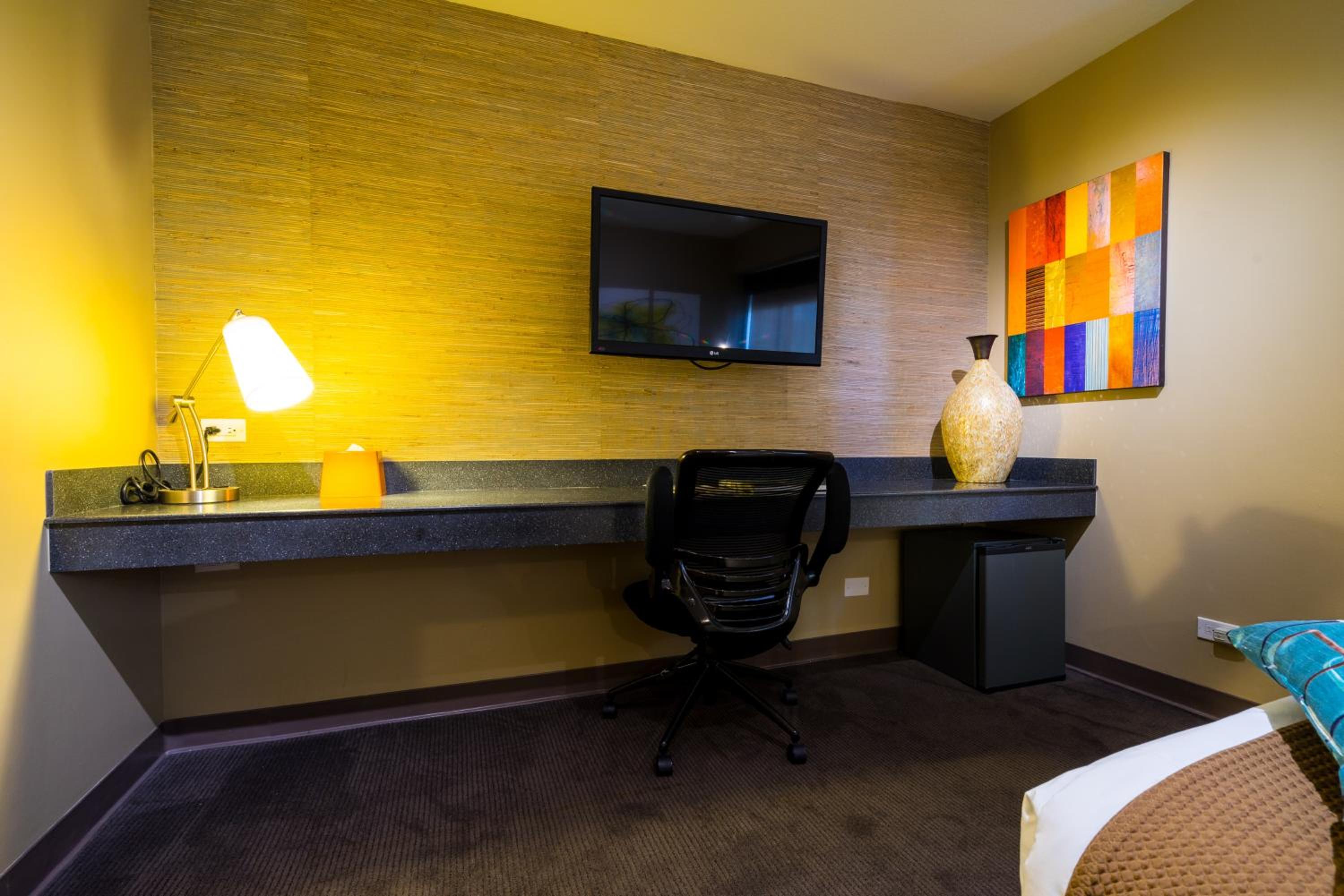 Family Suite - Photo 6