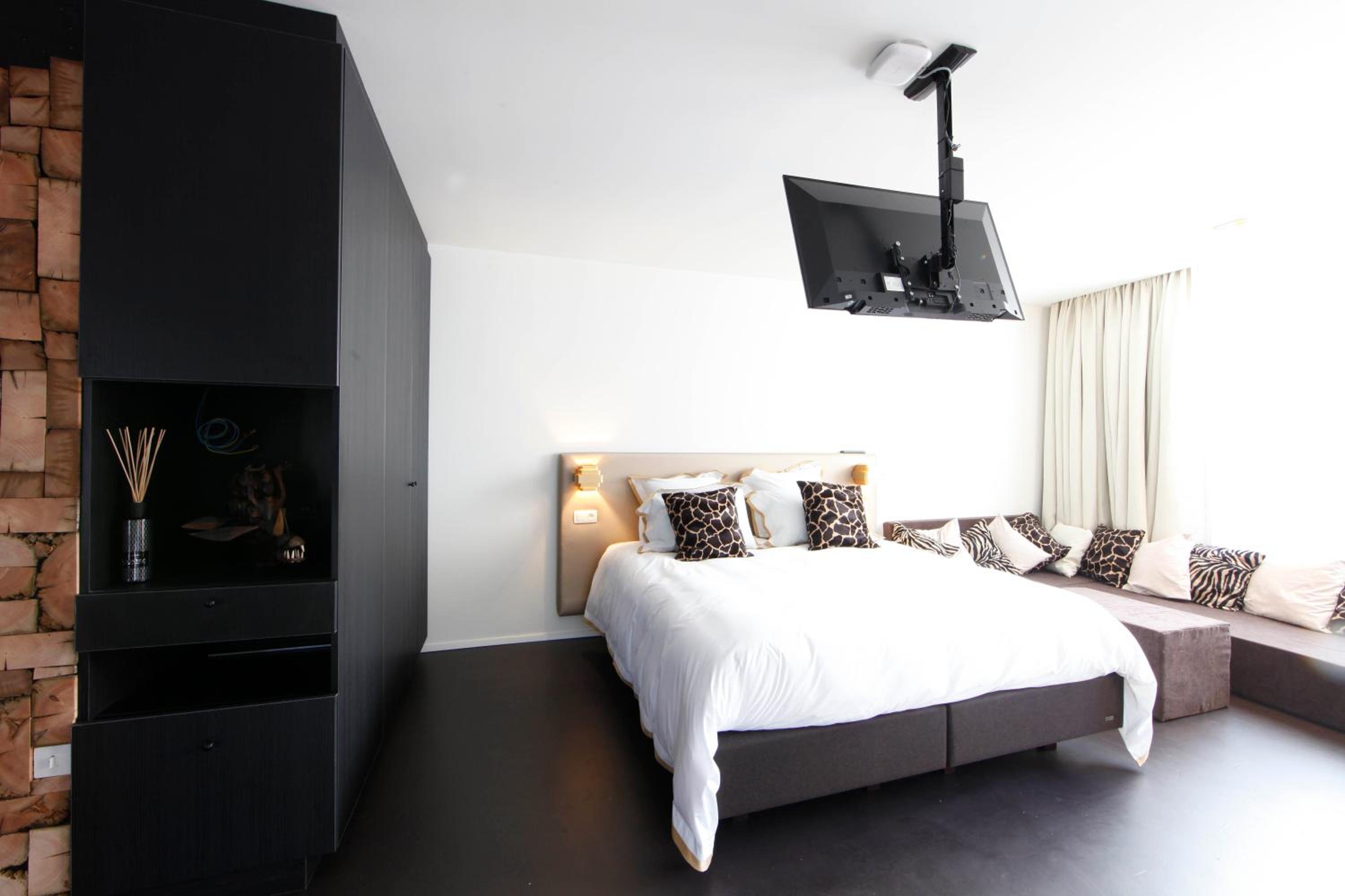 Suite with Terrace photo 1