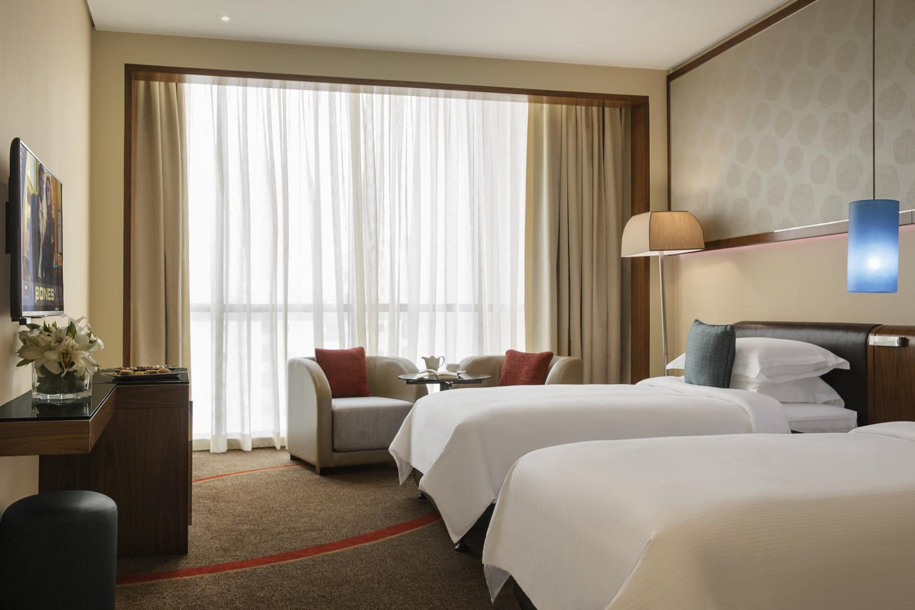 Guest Room – Twin Beds