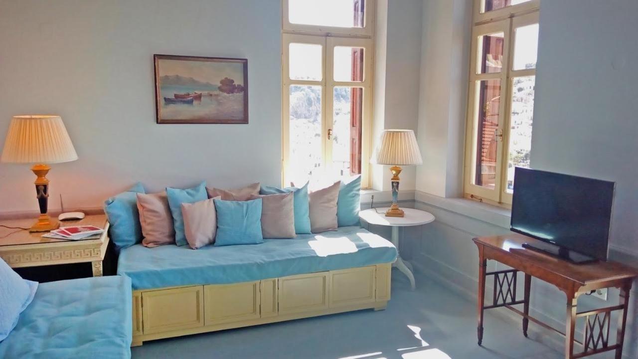 One-Bedroom Suite - Photo 1