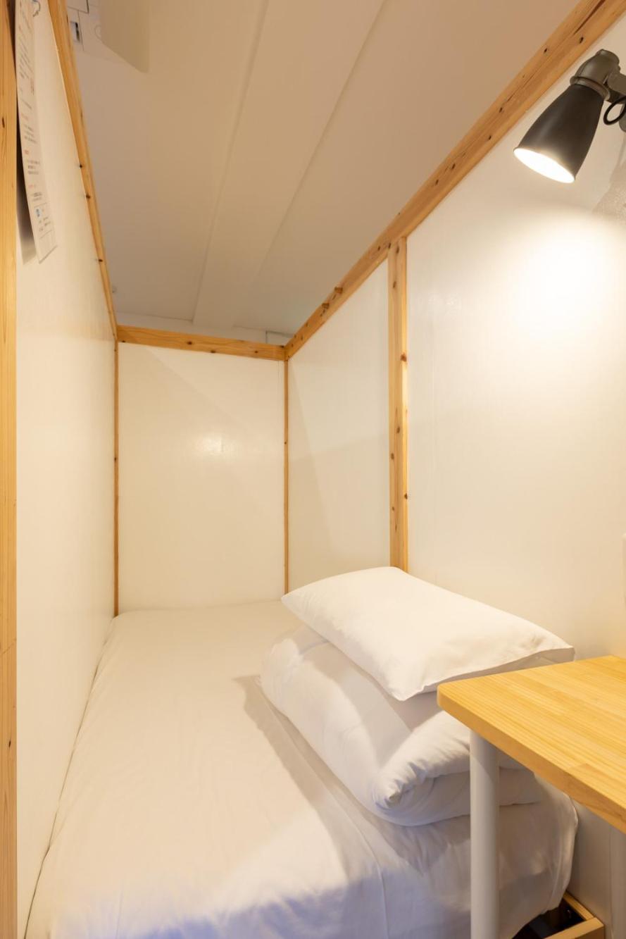 Single Bed in Mixed Dormitory Room photo 3