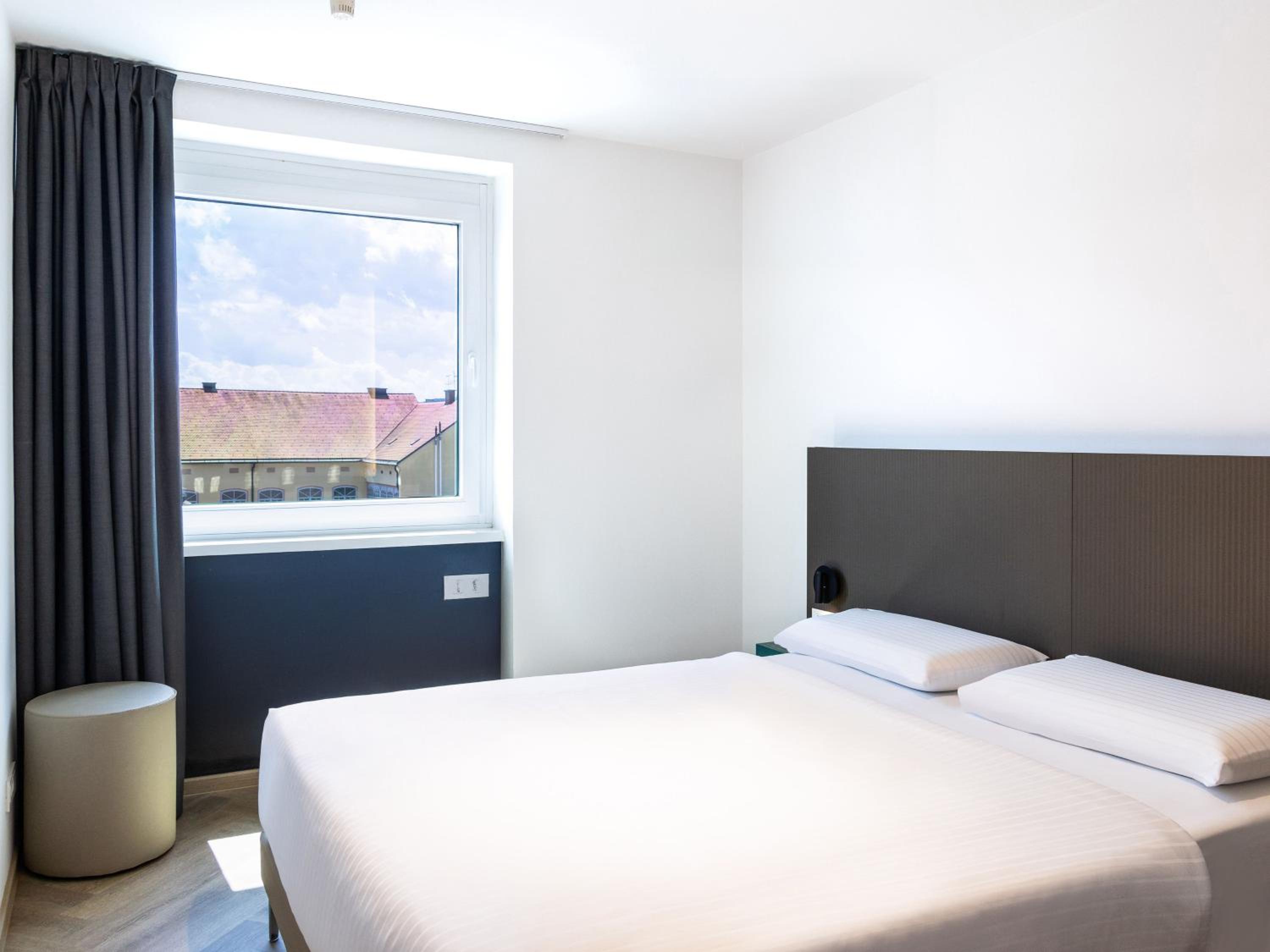 Double Room - Photo 2