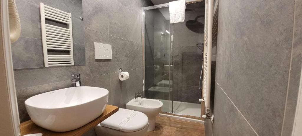 Deluxe Triple Room photo 2