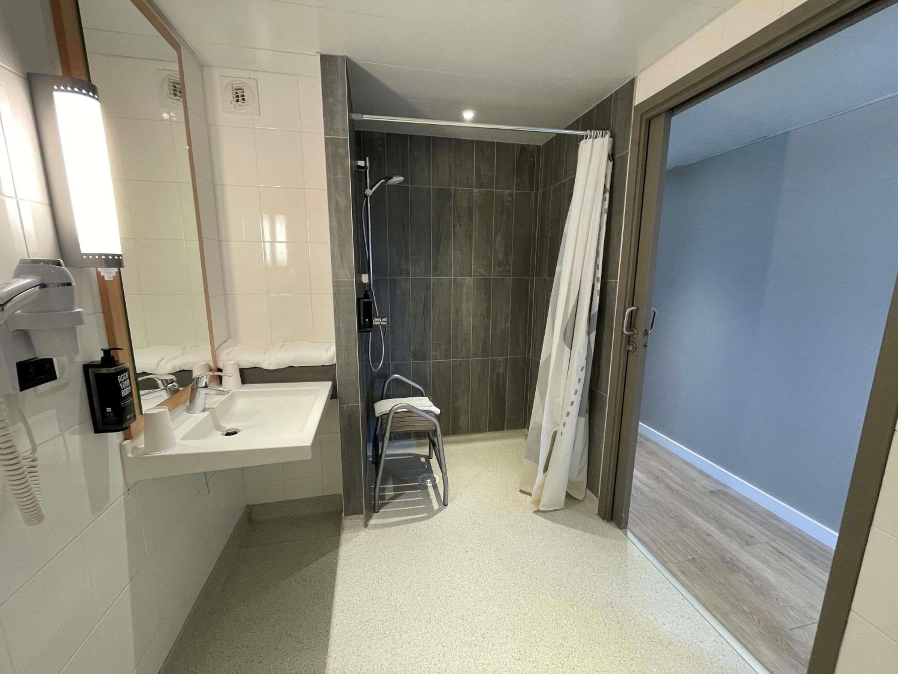 ibis Dijon Gare, Photo 4