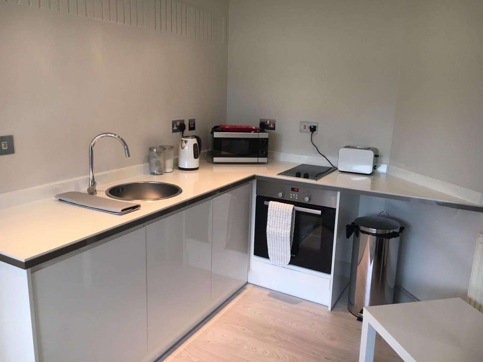 Studio Apartment with Eden View photo 3