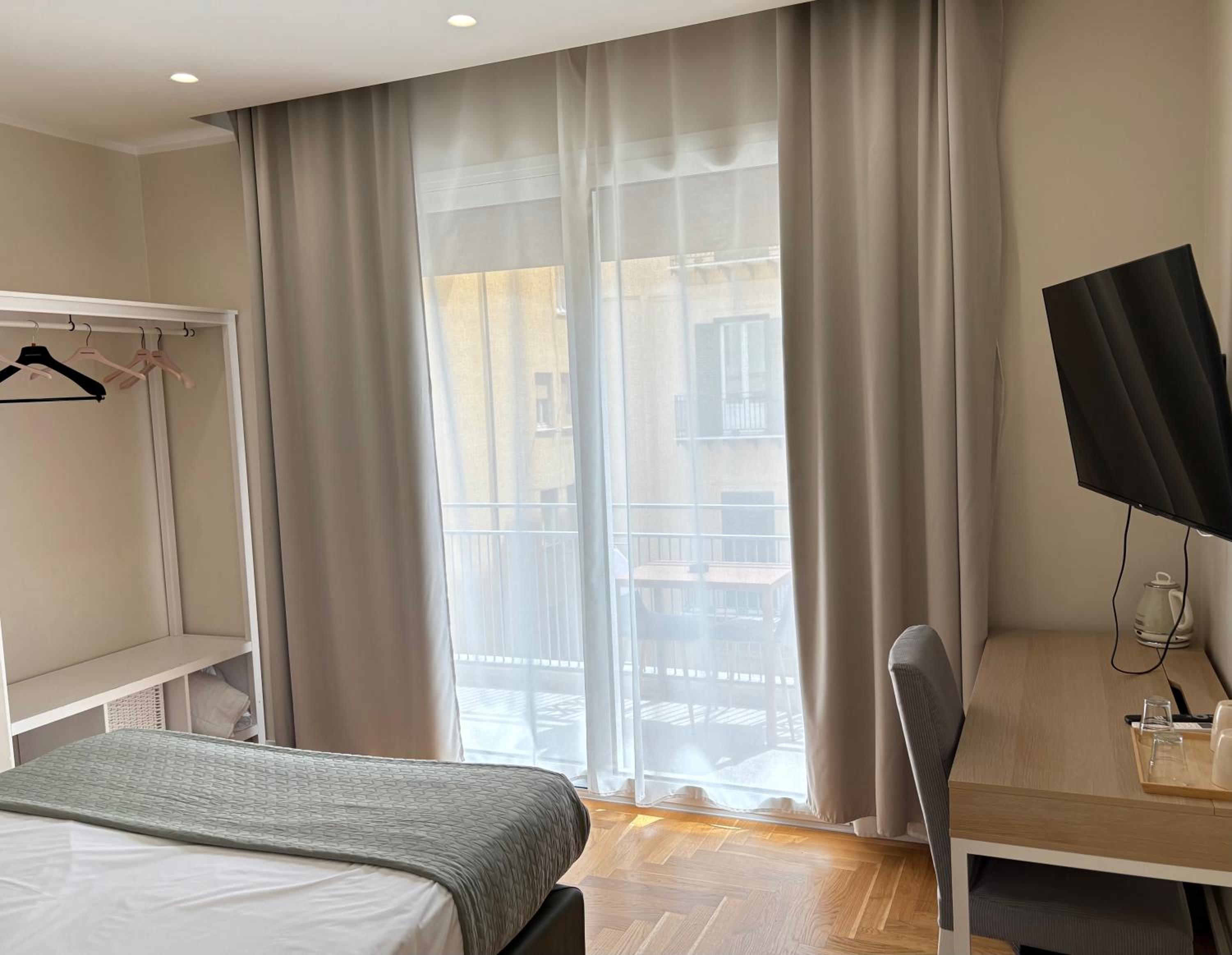 Deluxe Double Room with Balcony