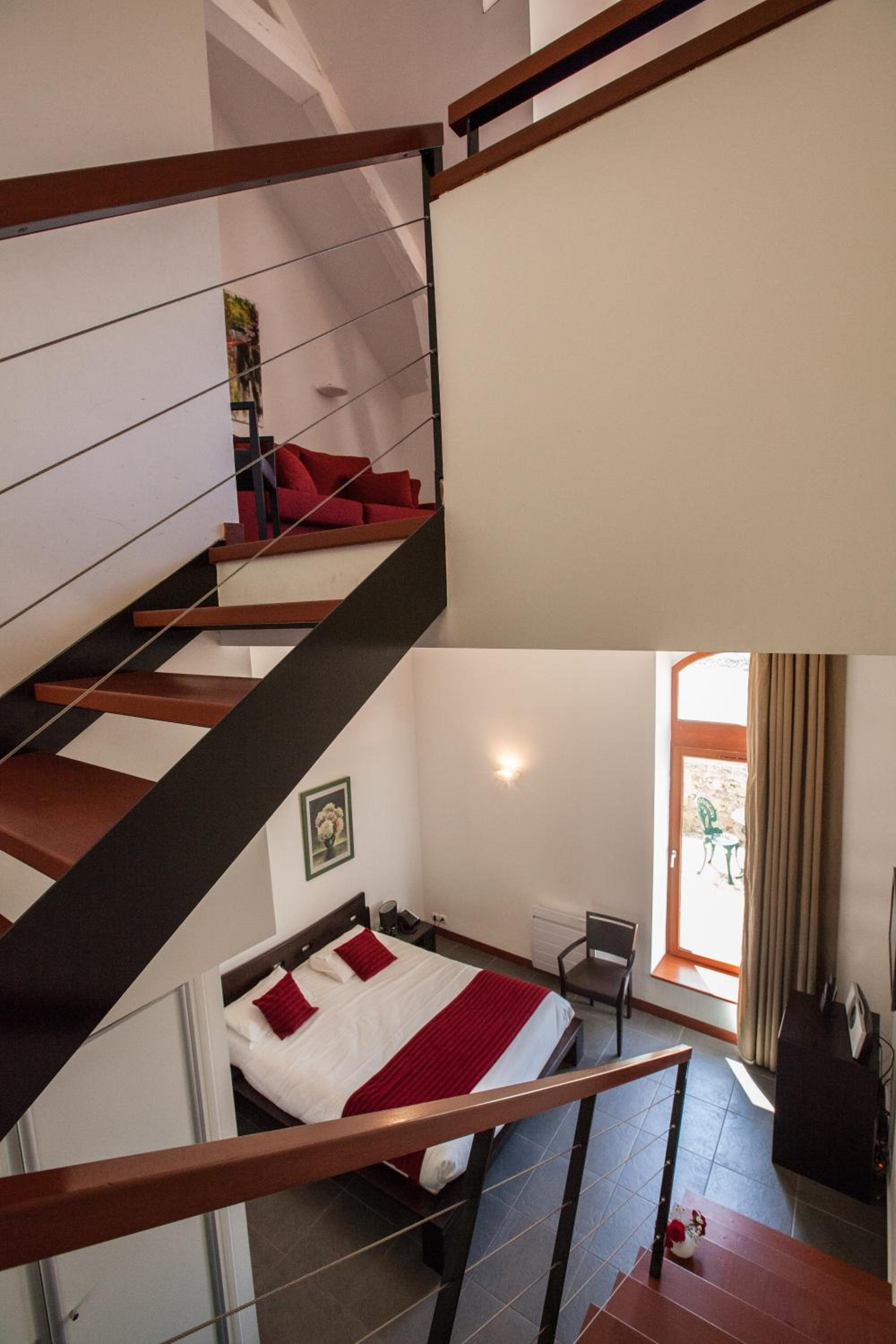 Standard Double Suite - Photo 5