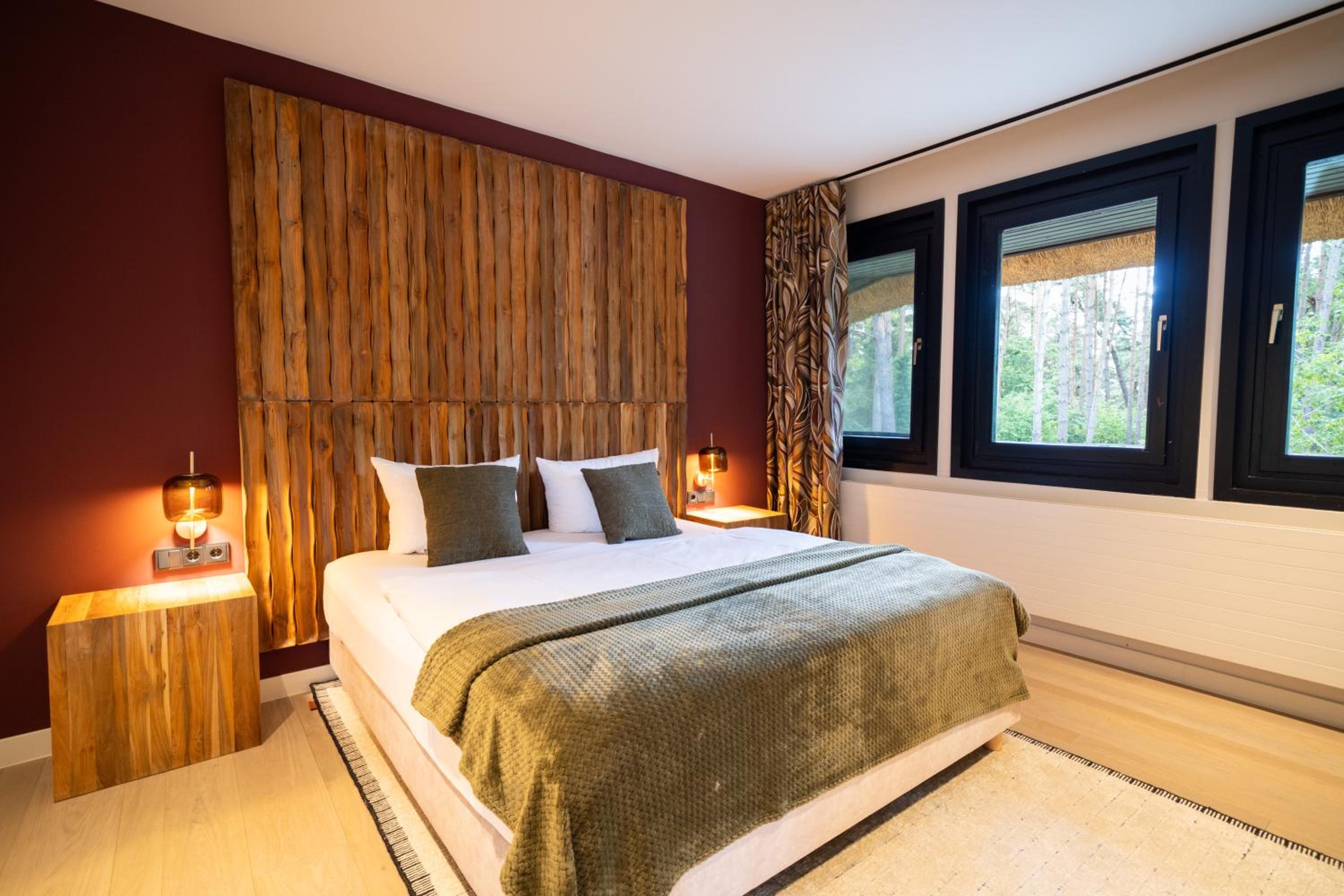 Suite with Lake View photo 1