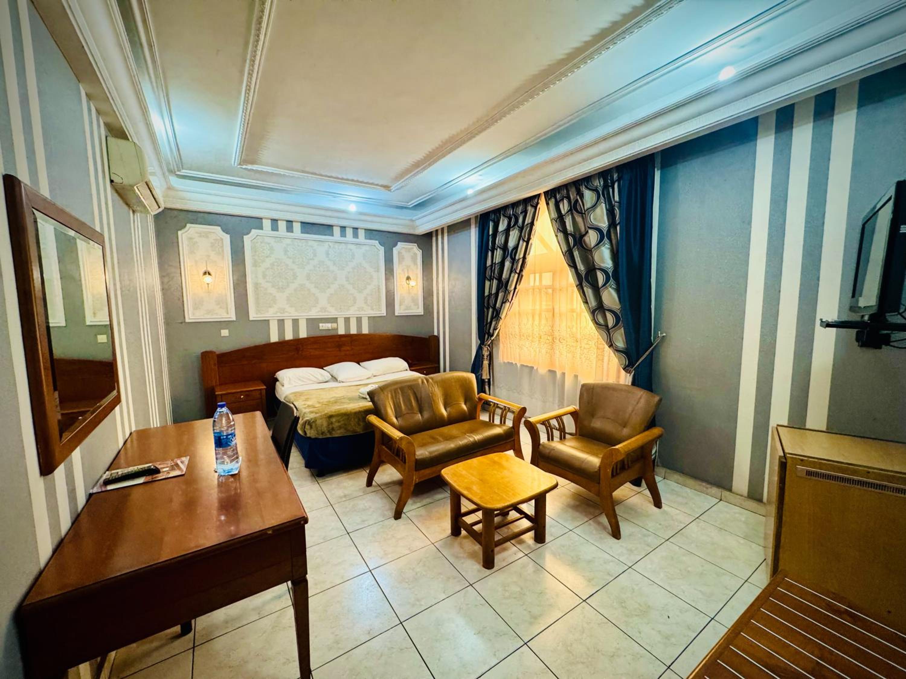 Superior Suite photo 3