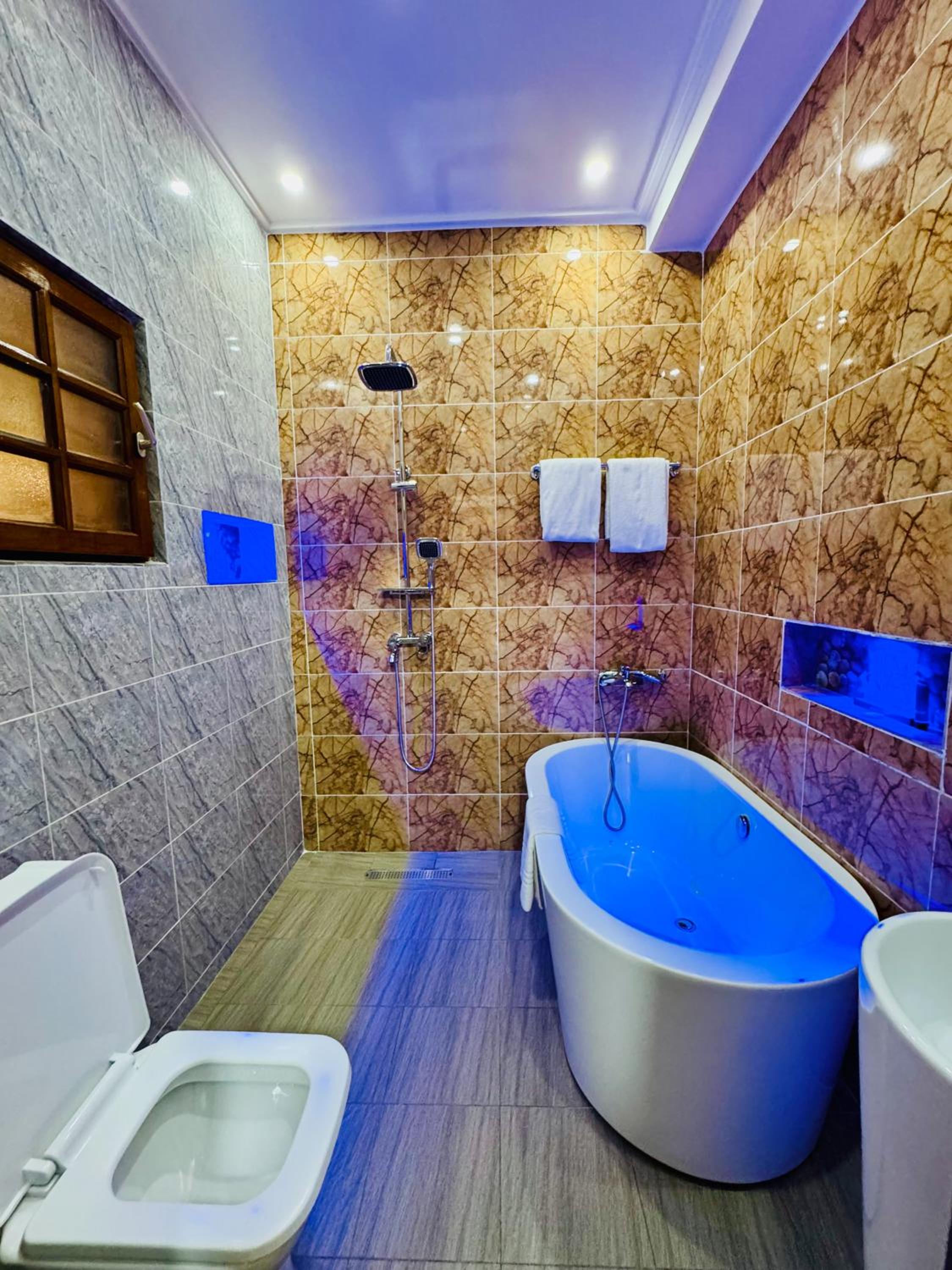 Presidential Suite photo 2