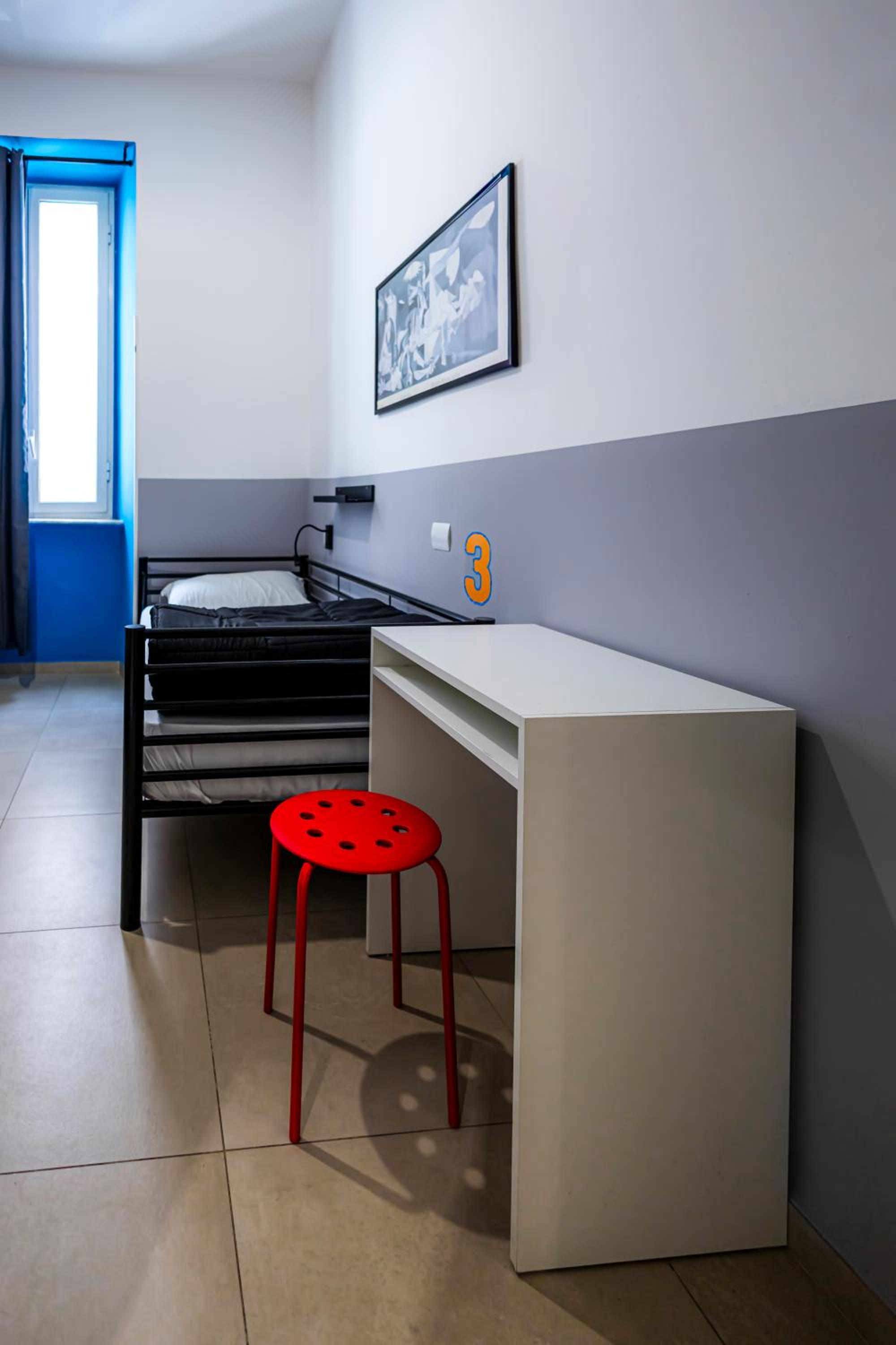 Single Bed in Female Dormitory Room photo 2